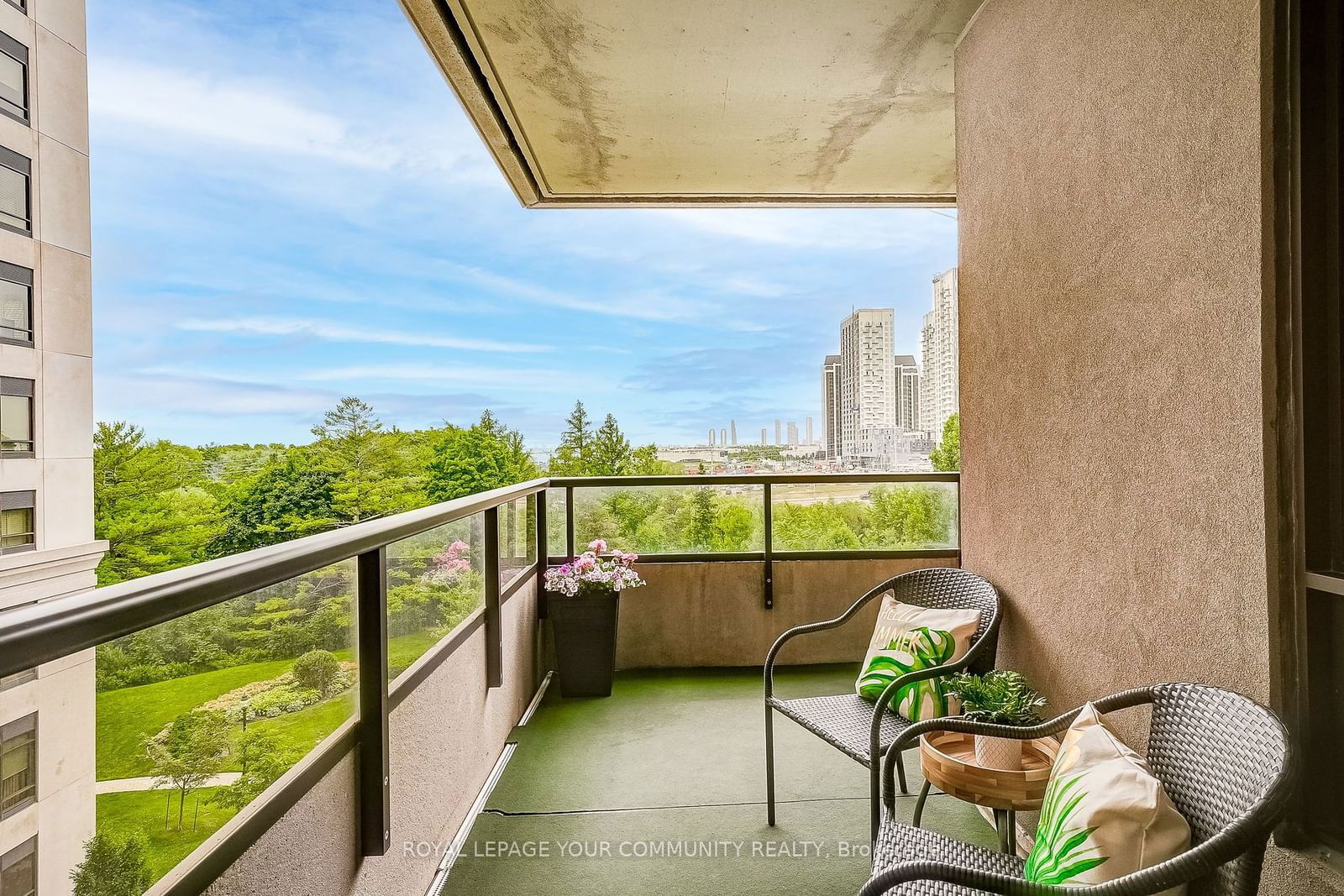 9245 Jane St, unit 505 for sale - image #25