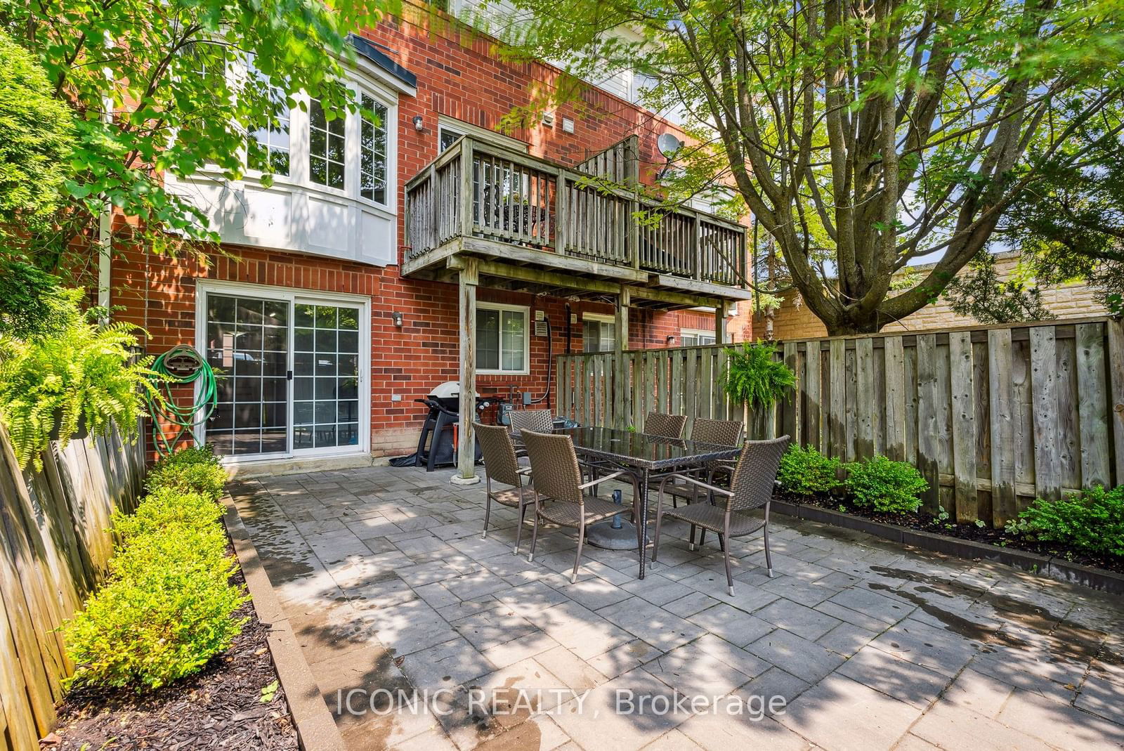 Mosaics Avenue Townhomes, Aurora, Toronto