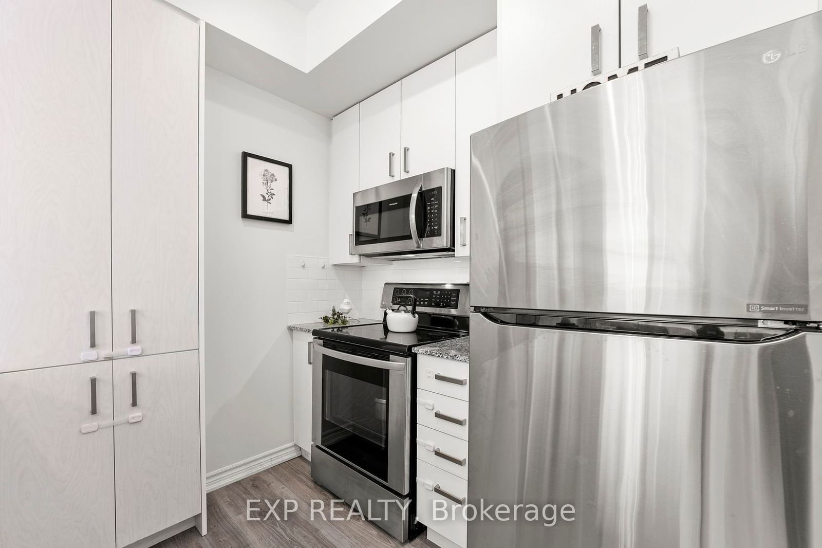 11611 Yonge St, unit 309 for sale - image #11