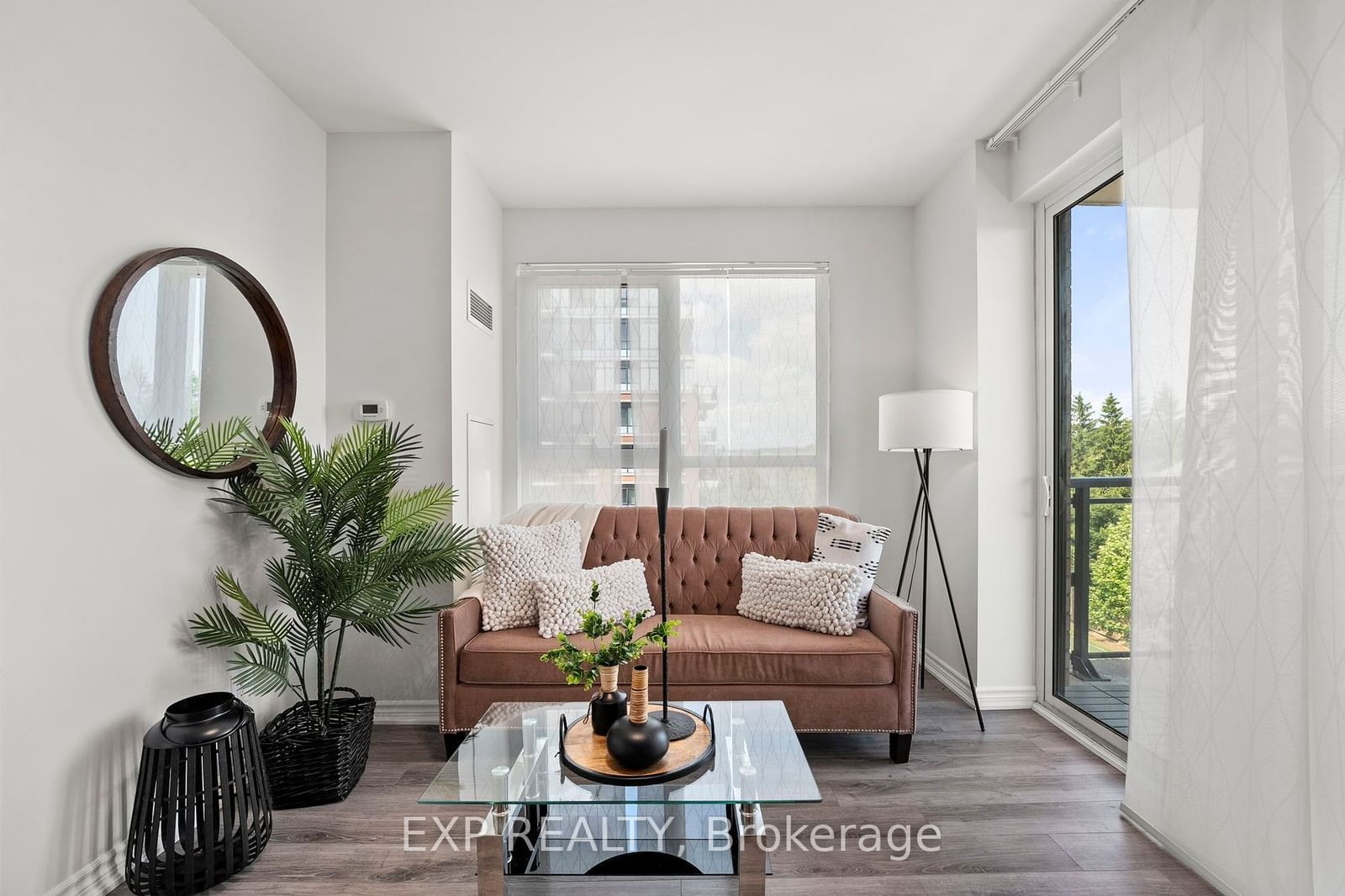 11611 Yonge St, unit 309 for sale - image #13