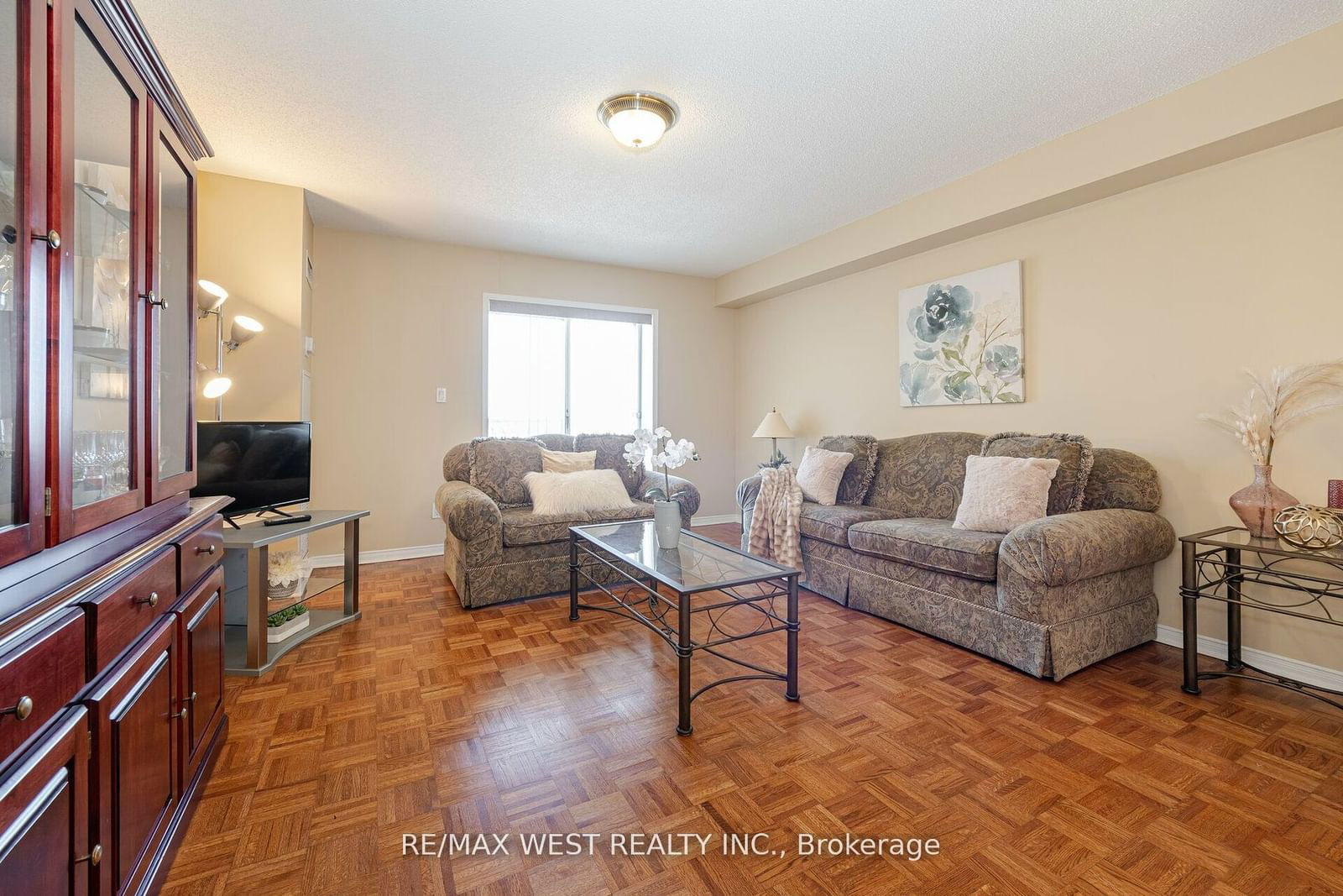 7373 Martin Grove Rd, unit 409 for sale - image #10