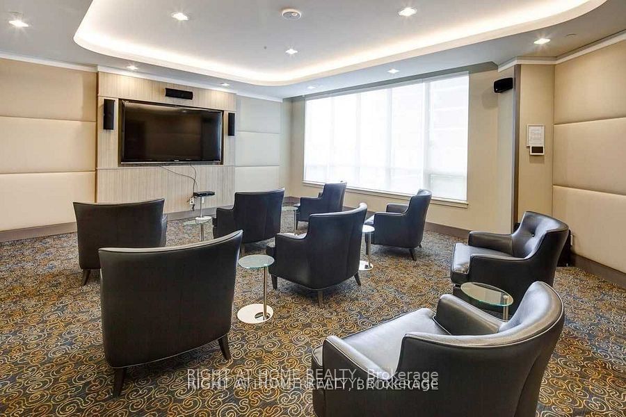 7167 Yonge St, unit 1512 for sale - image #17