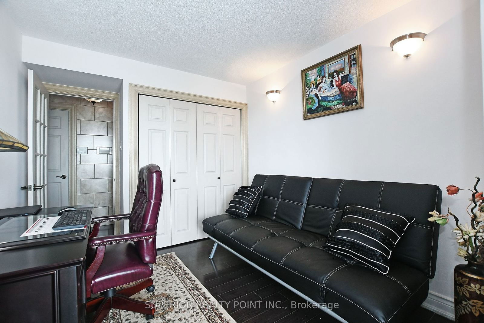 30 Harding Blvd W, unit 711 for sale - image #32