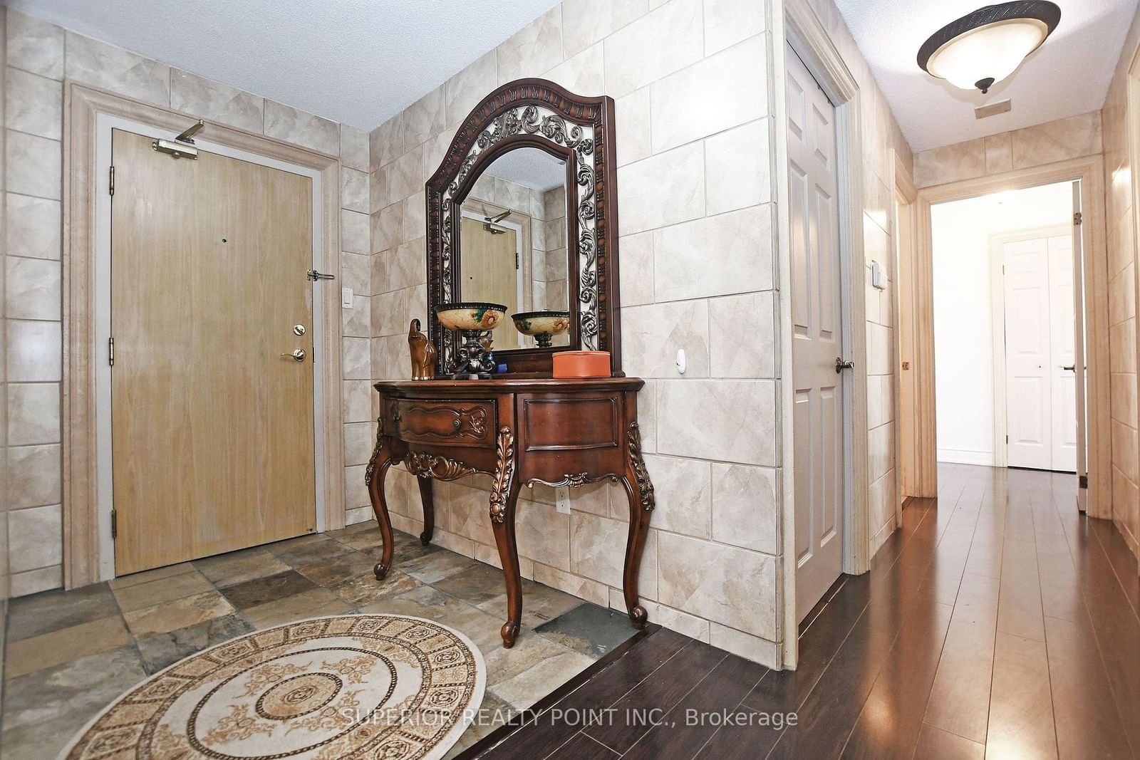 30 Harding Blvd W, unit 711 for sale - image #8