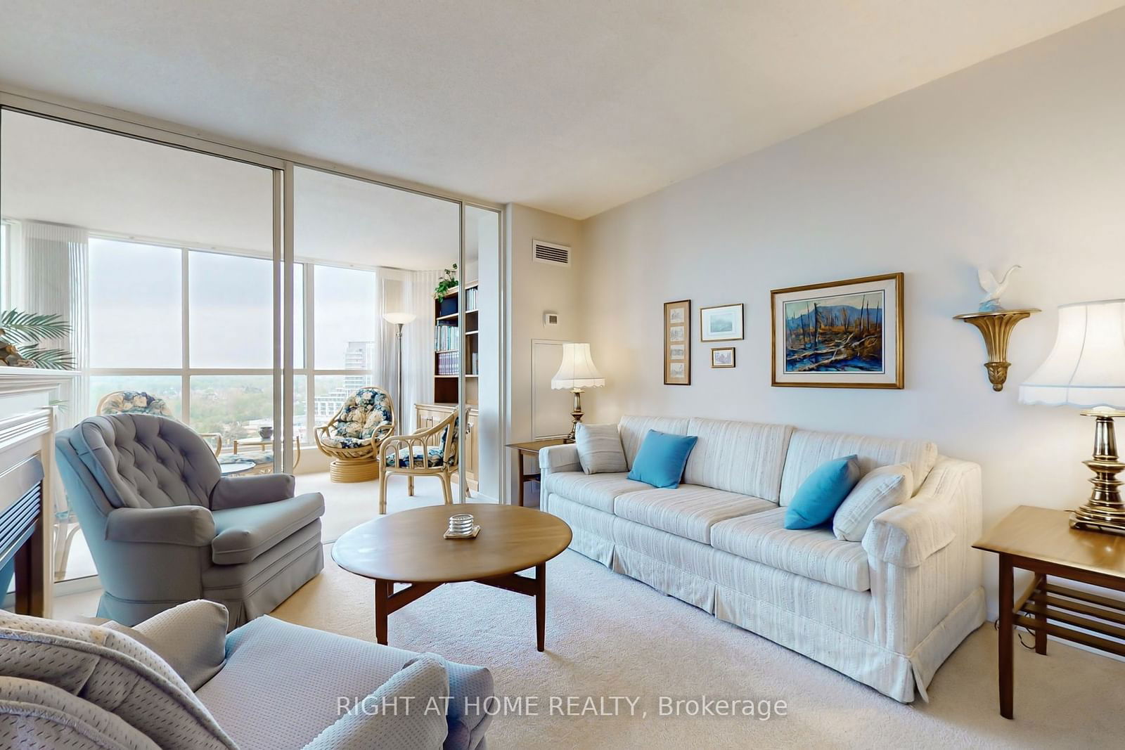 100 Observatory Lane, unit 1204 for sale - image #6