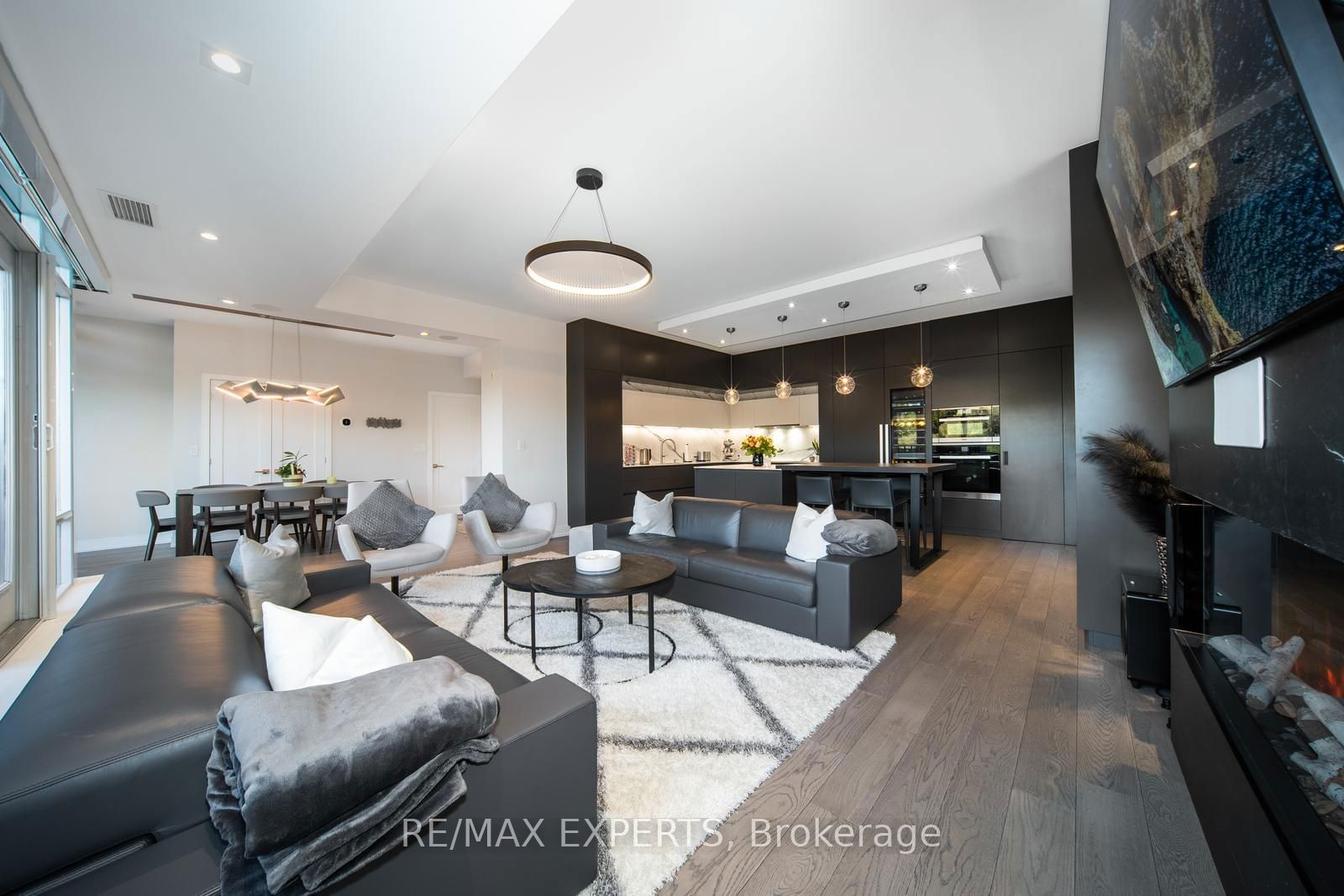 8201 Islington Ave, unit Ph5 for sale - image #10