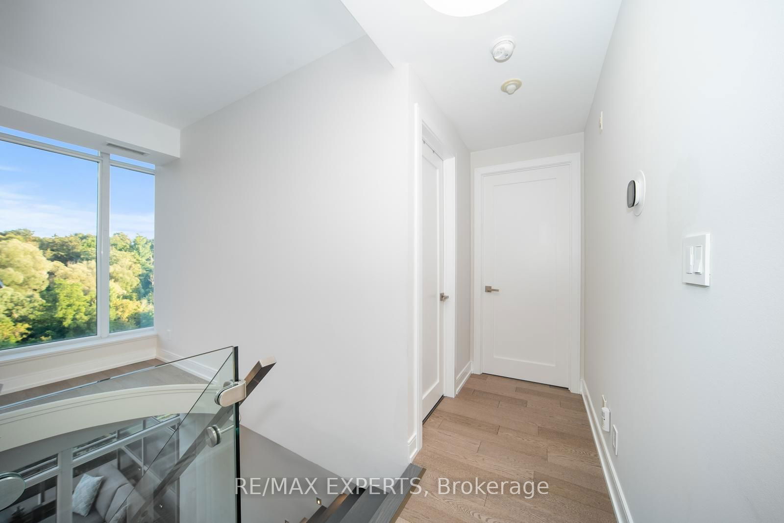 8201 Islington Ave, unit Ph5 for sale