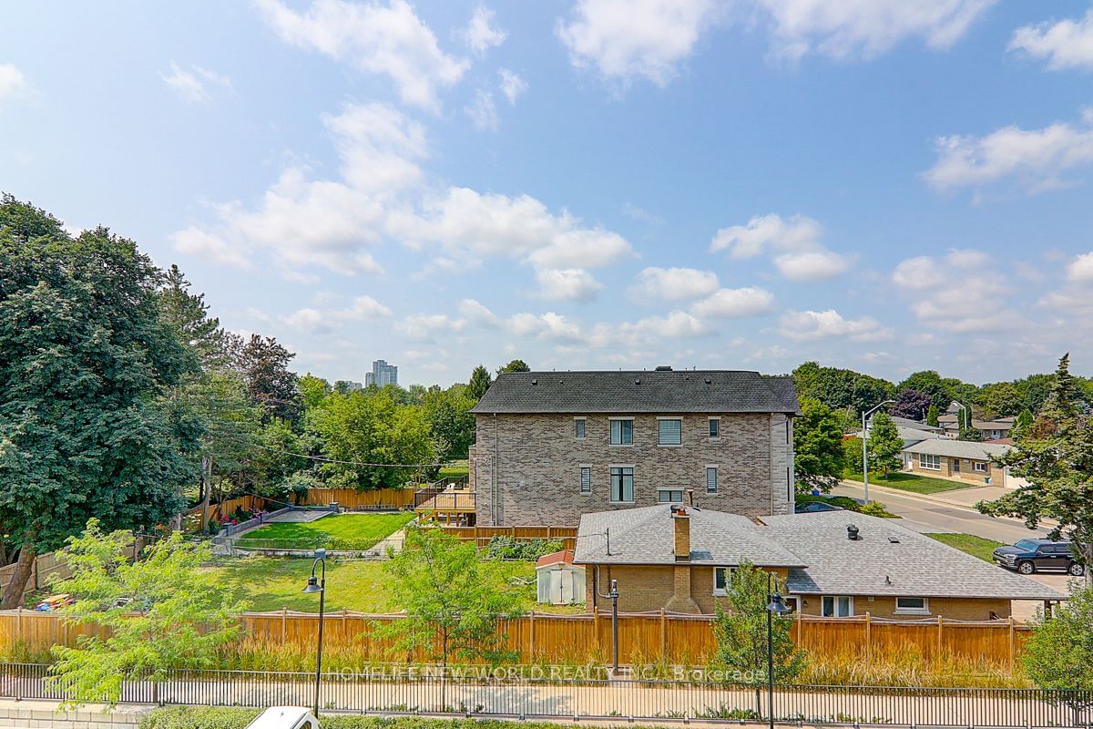 Varley Condominiums, Markham, Toronto