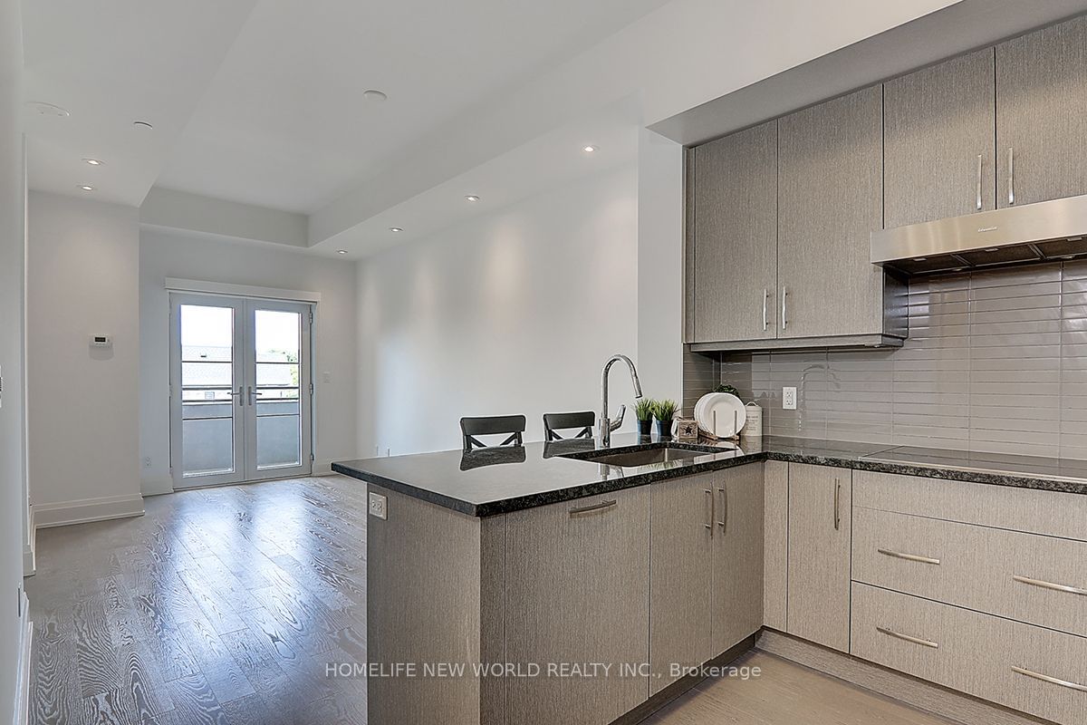 20 Fred Varley Dr, unit 340 for sale - image #6