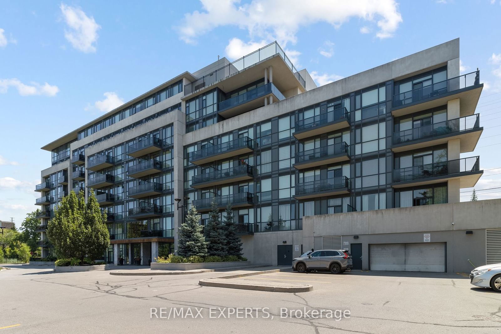 4700 Highway 7, unit 108 for sale