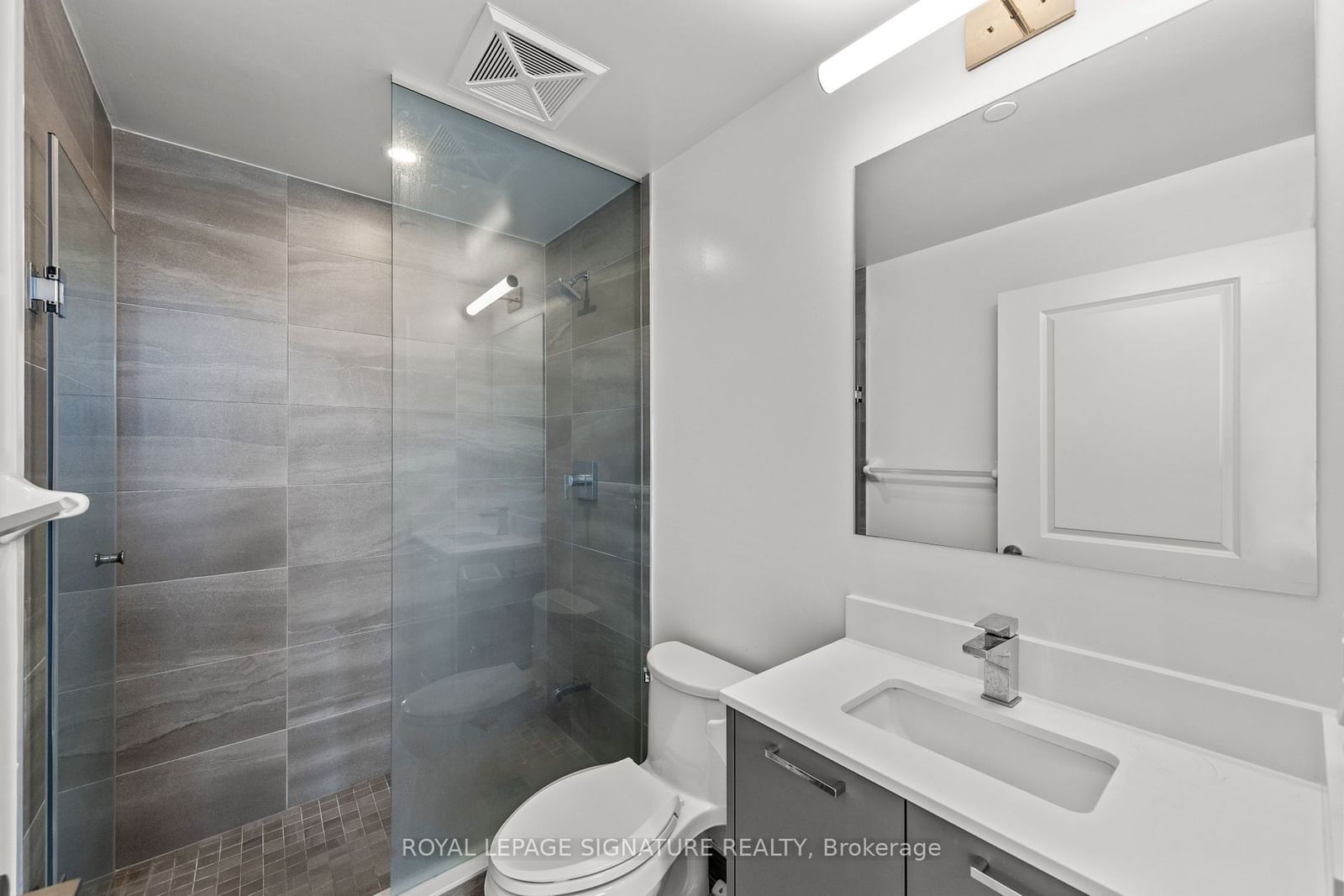 120 Eagle Rock Way, unit 207 for rent - image #19