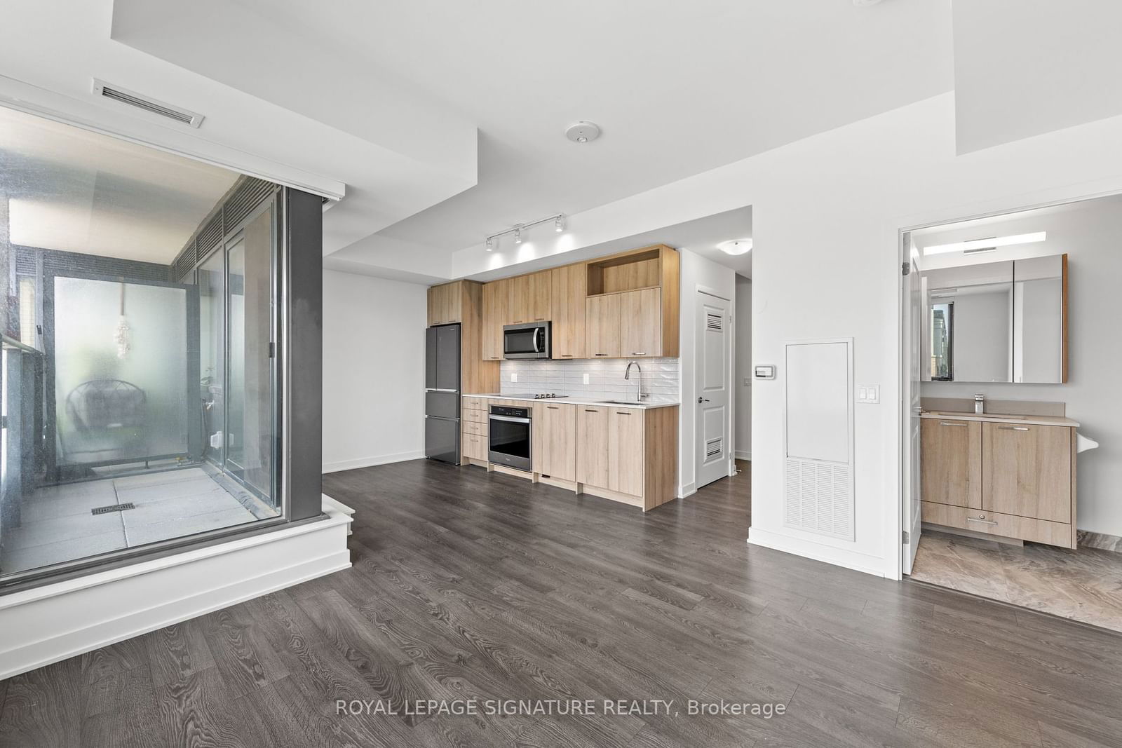 120 Eagle Rock Way, unit 207 for rent - image #7