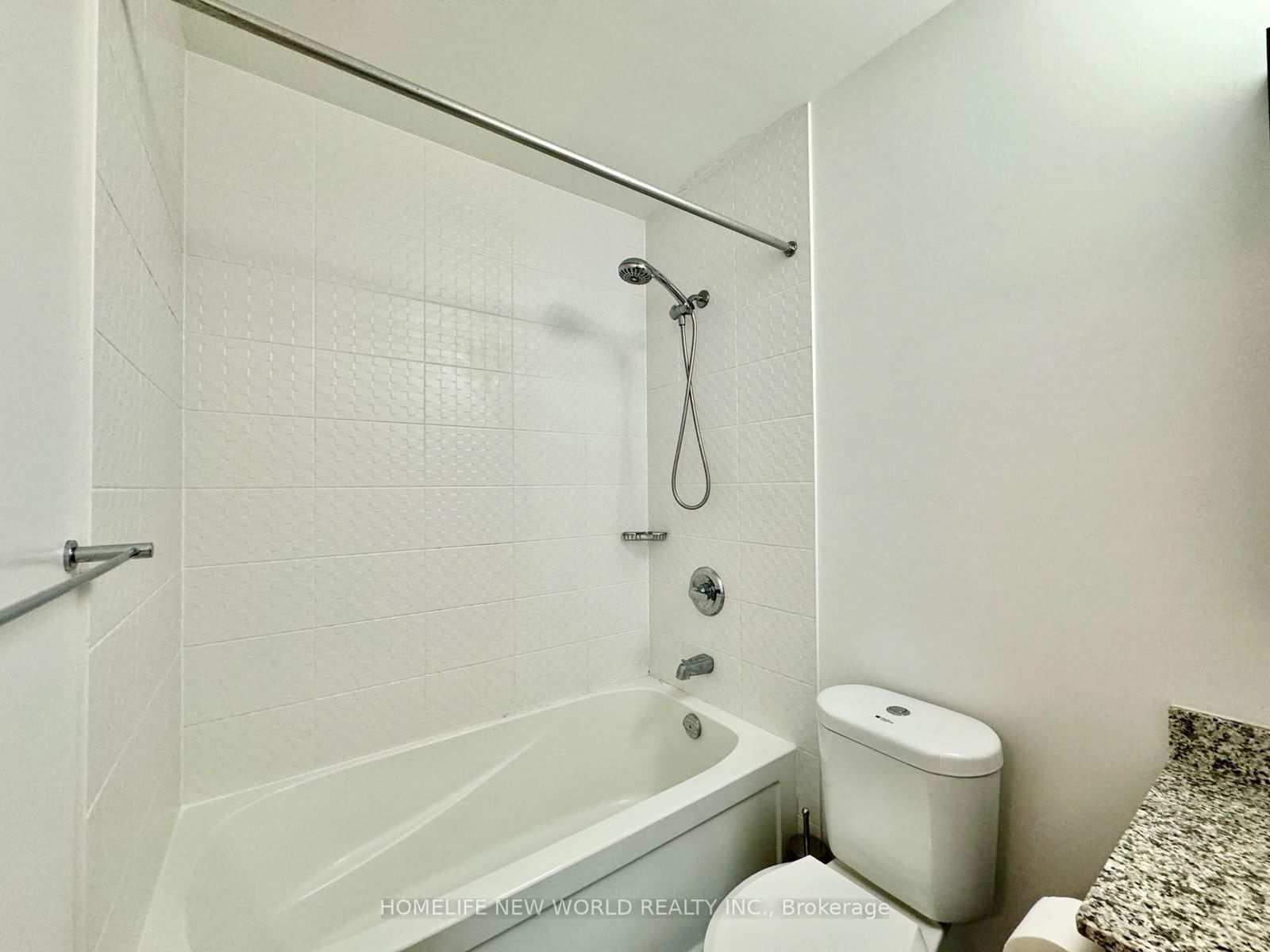 277 South Park Rd, unit 815 for sale - image #21