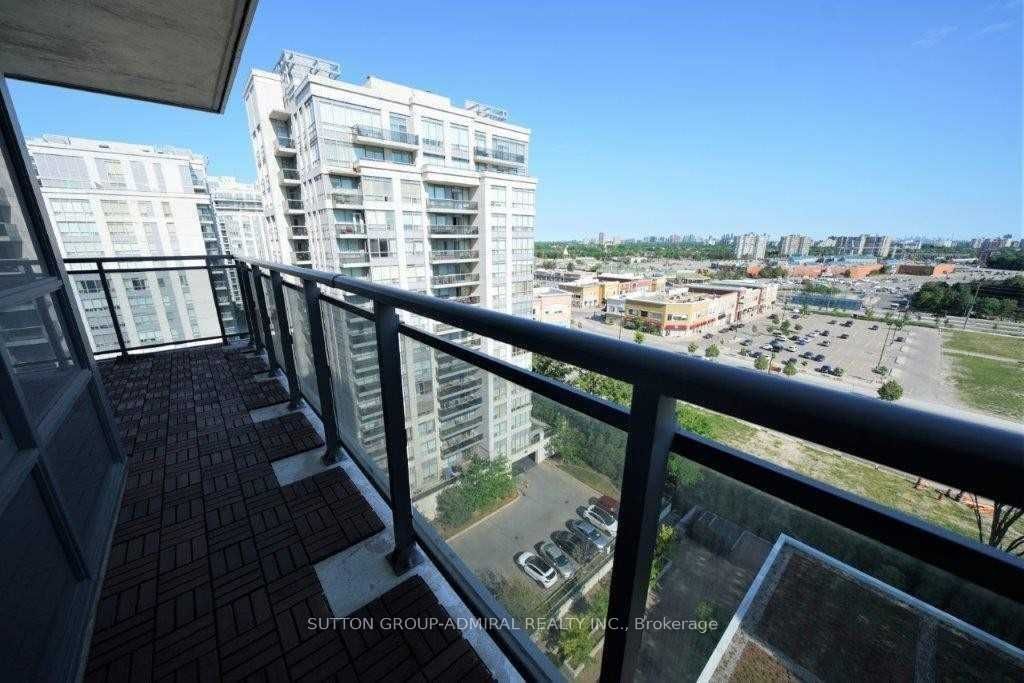 75 North Park, unit 1602 for rent - image #5