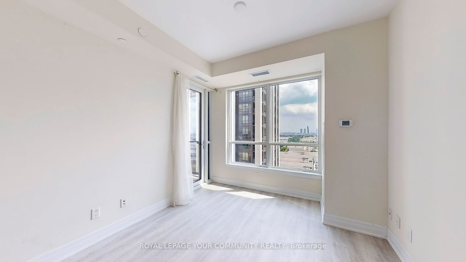 9085 Jane St, unit 1507 for sale - image #17