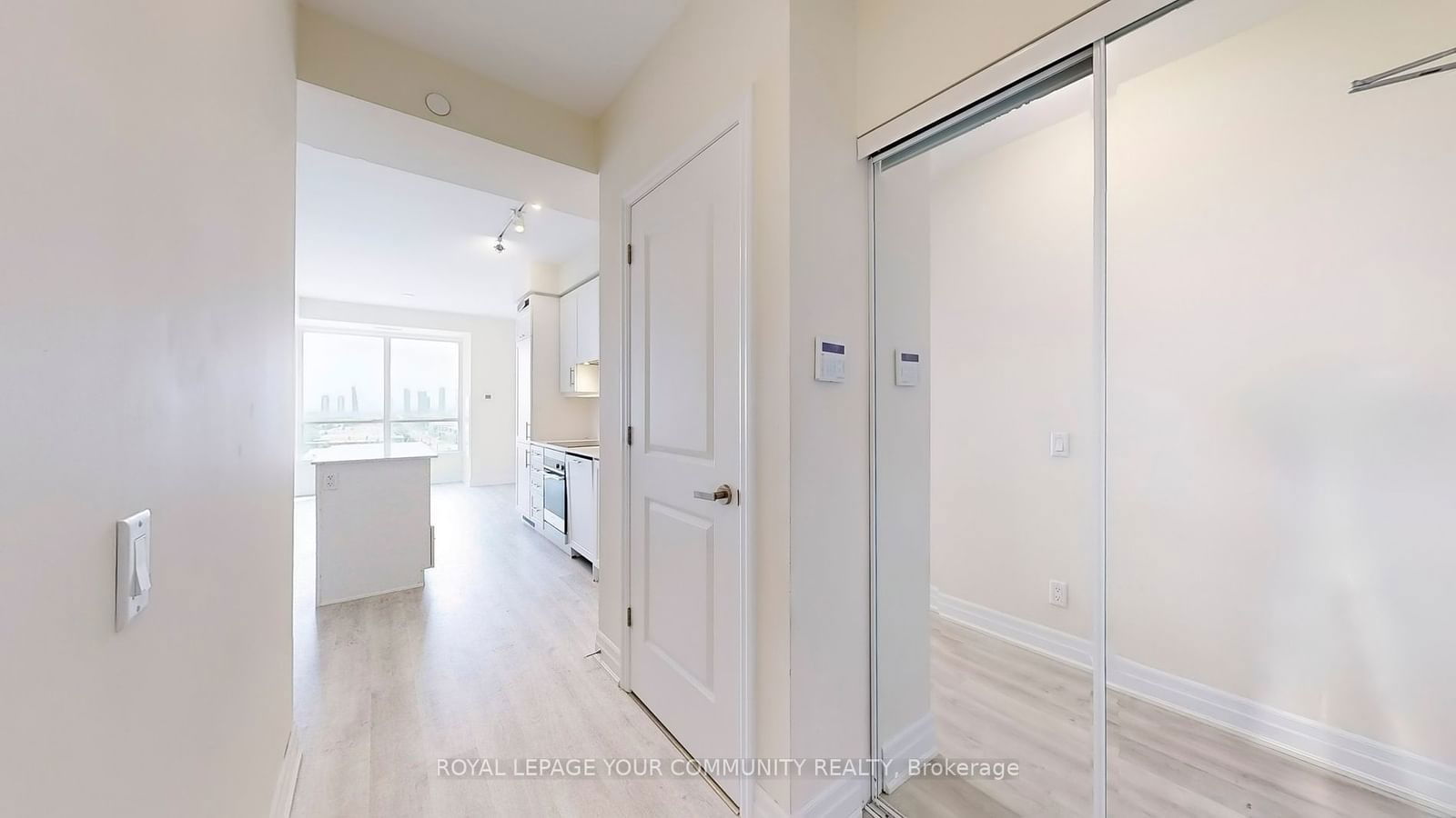 9085 Jane St, unit 1507 for sale - image #7