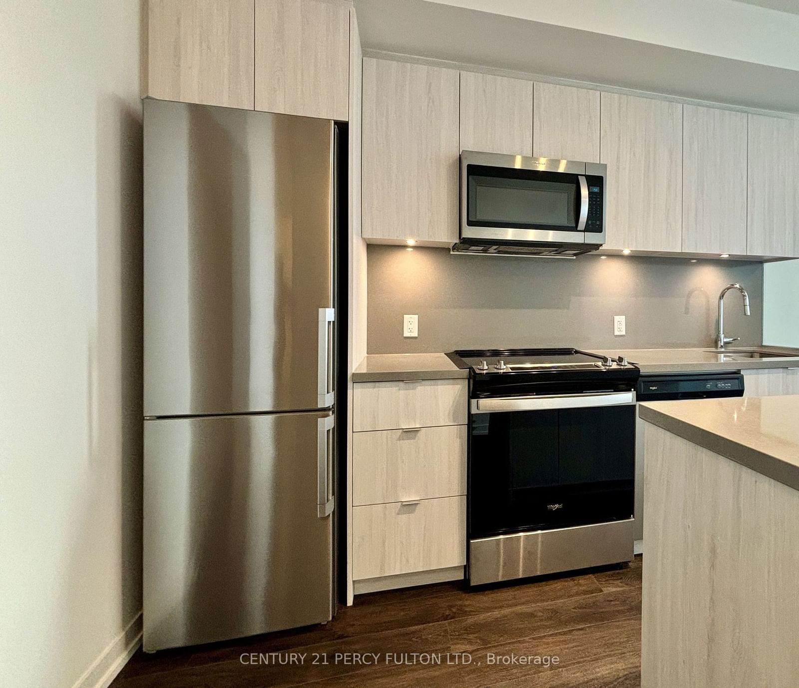 8868 Yonge St, unit 908E for sale - image #5