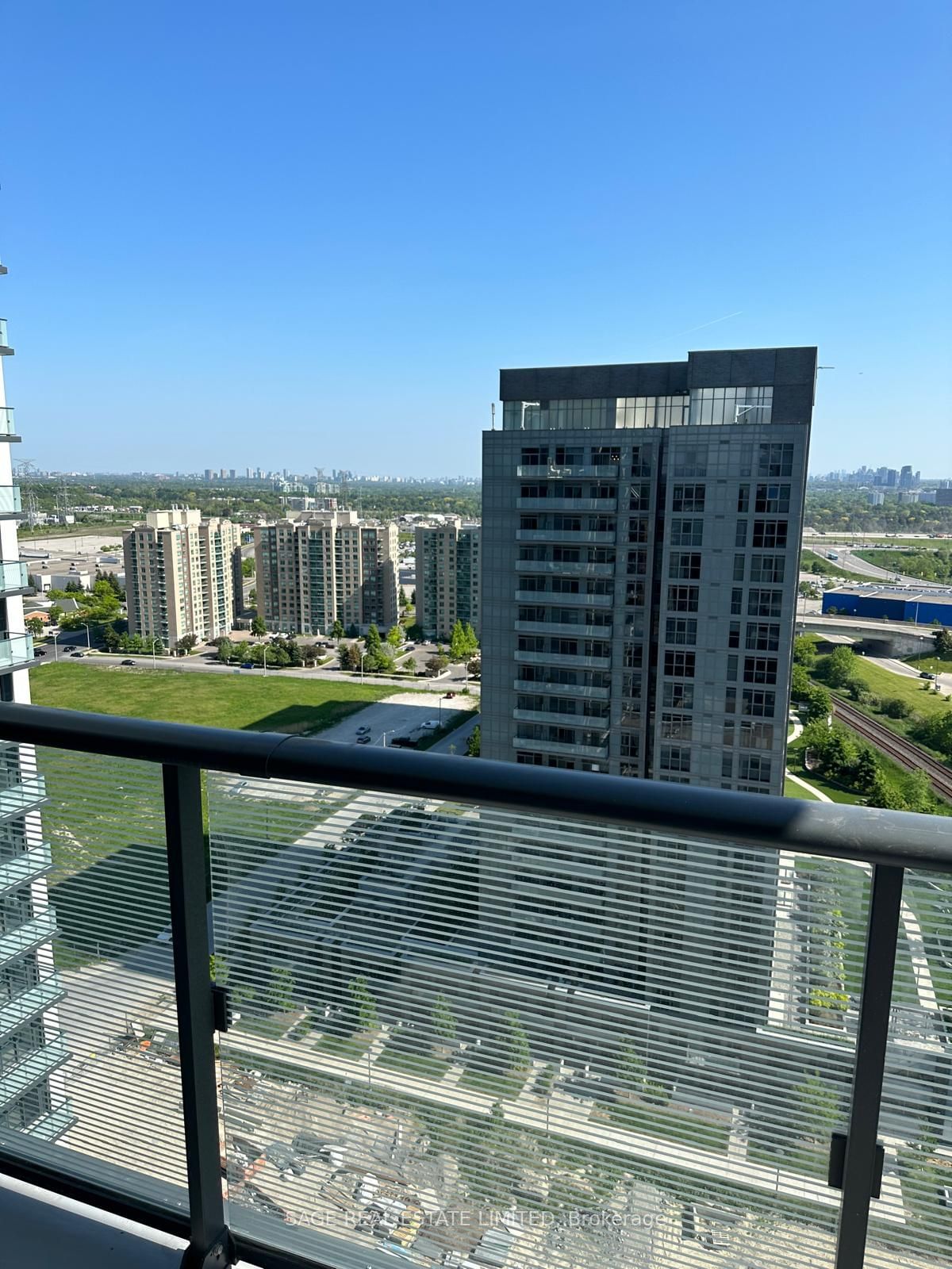 95 Oneida Cres, unit 2009 for rent - image #16