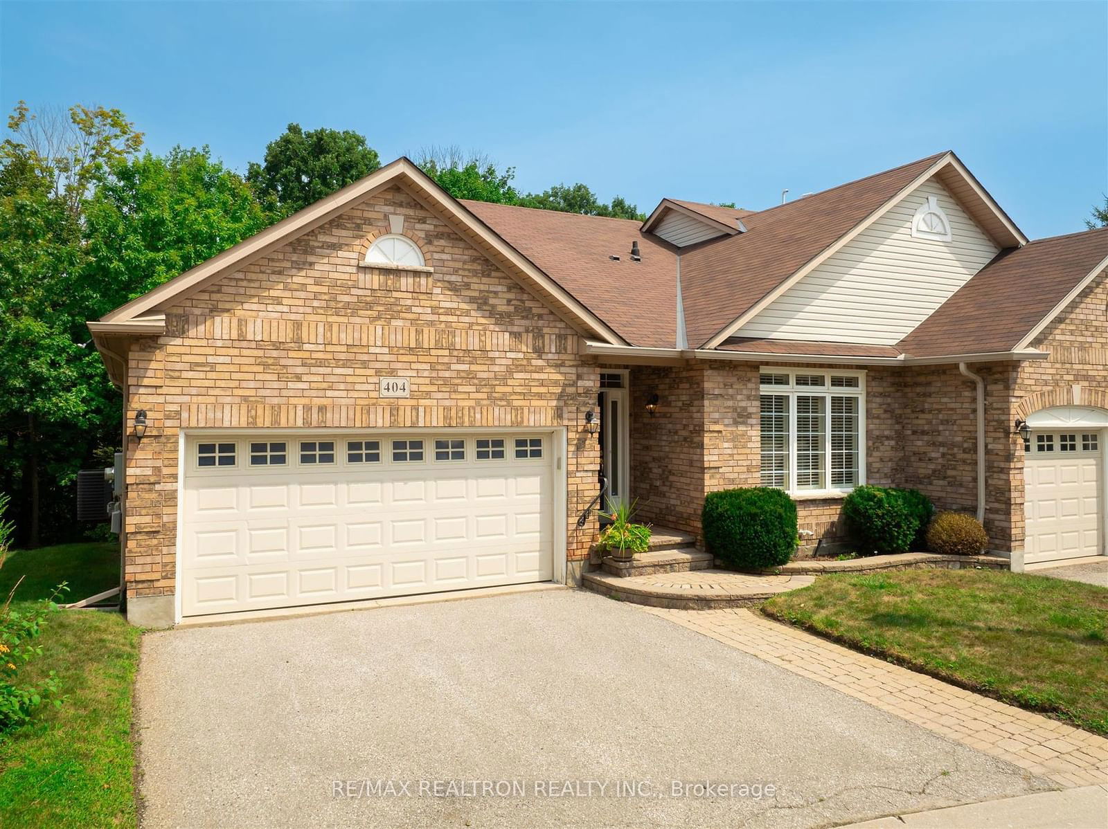 Morley Cook Crescent Townhomes, Newmarket, Toronto