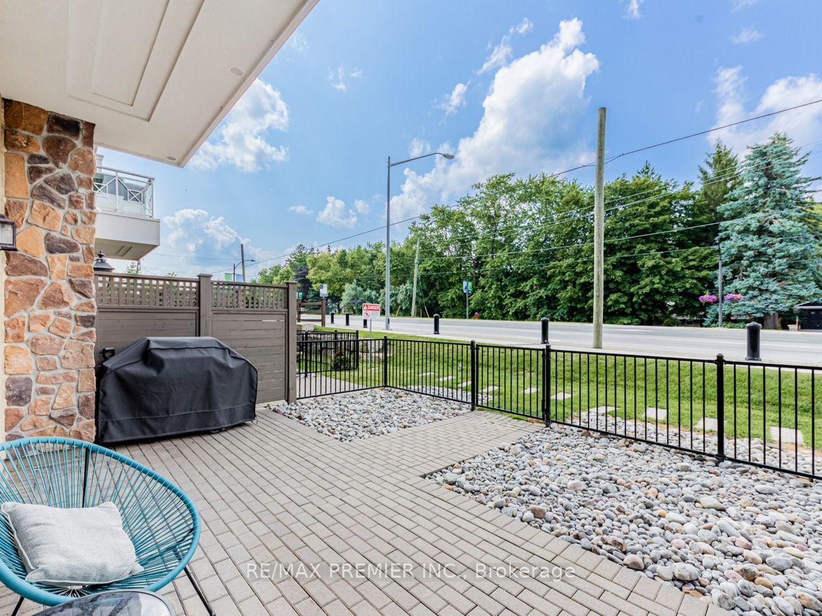 80 Burns Blvd, unit 102 for sale - image #23