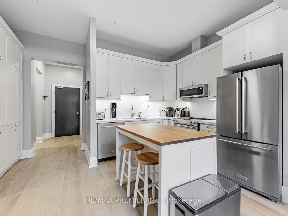 80 Burns Blvd, unit 102 for sale - image #7