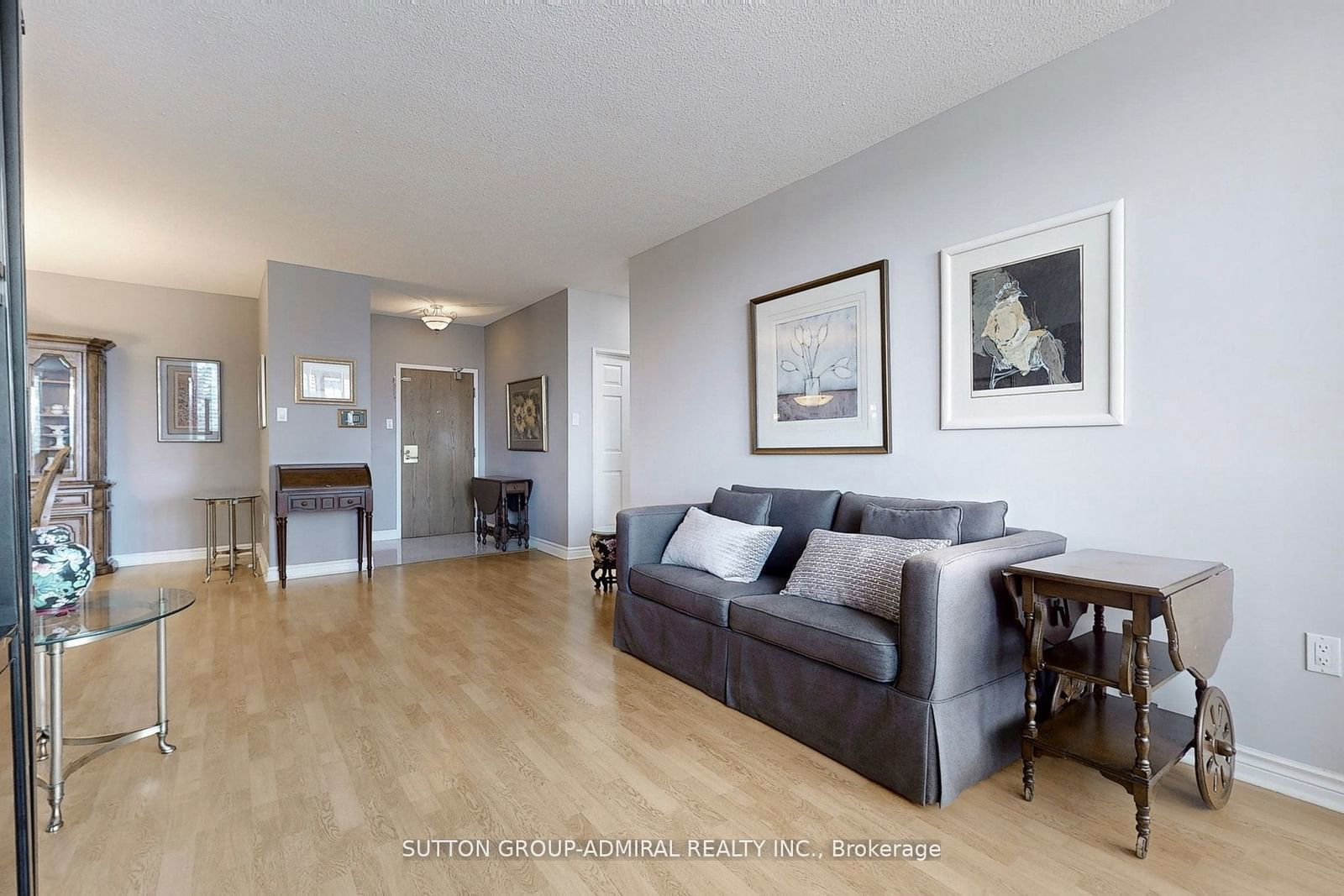 333 Clark Ave, unit 311 for sale - image #9