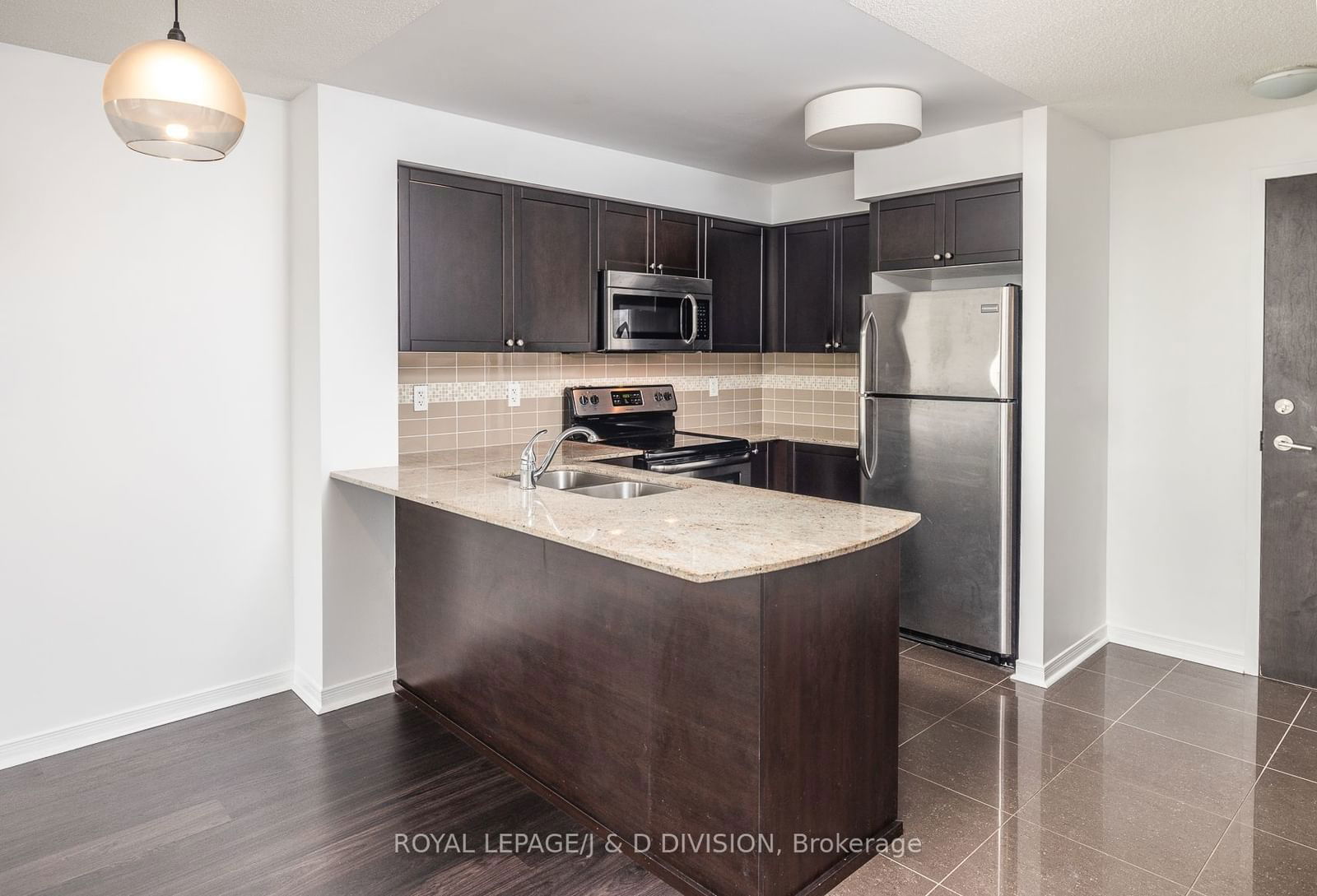 75 King William Cres, unit PH2 for sale