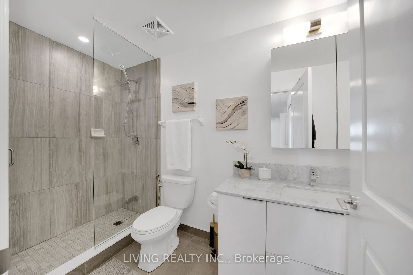 99 Eagle Rock Way, unit TH 104 for sale - image #13