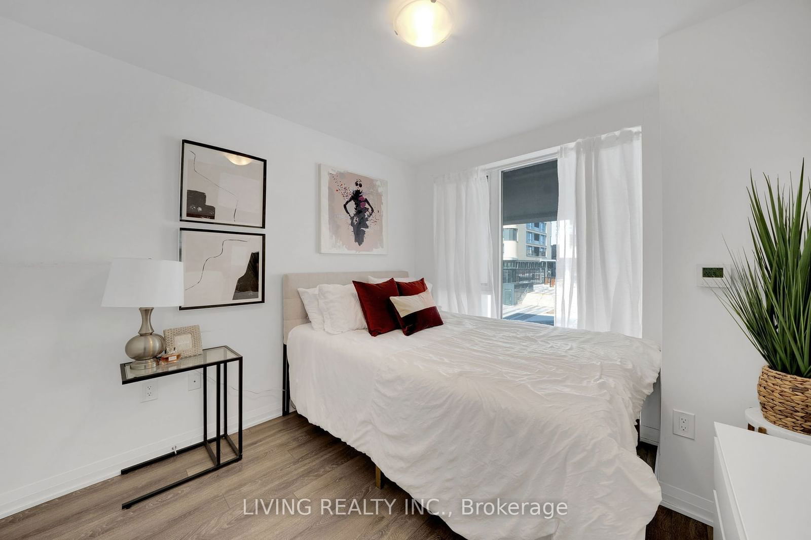 99 Eagle Rock Way, unit TH 104 for sale - image #14