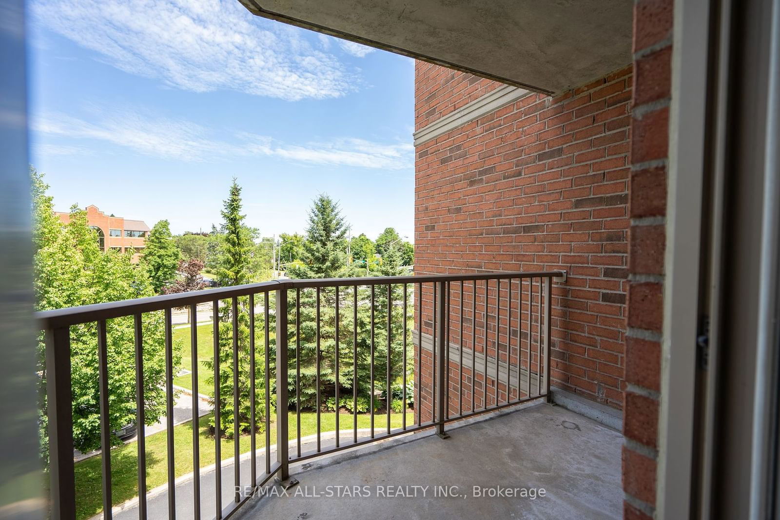 22 James Hill Crt, unit 205 for sale - image #30