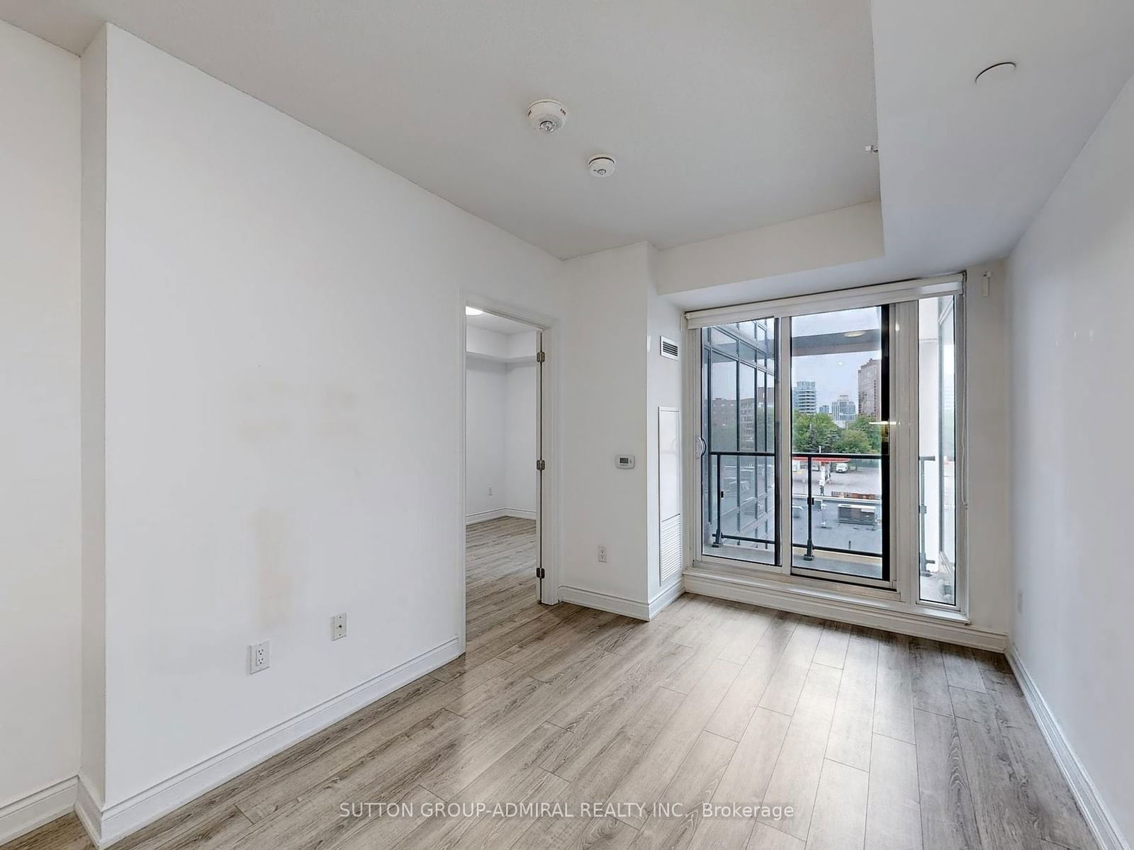 9618 Yonge St S, unit 301 for sale - image #13