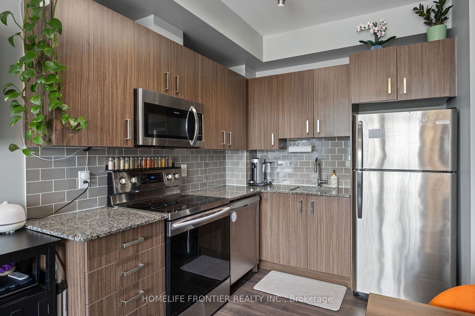 11611 Yonge St E, unit 229 for sale - image #13