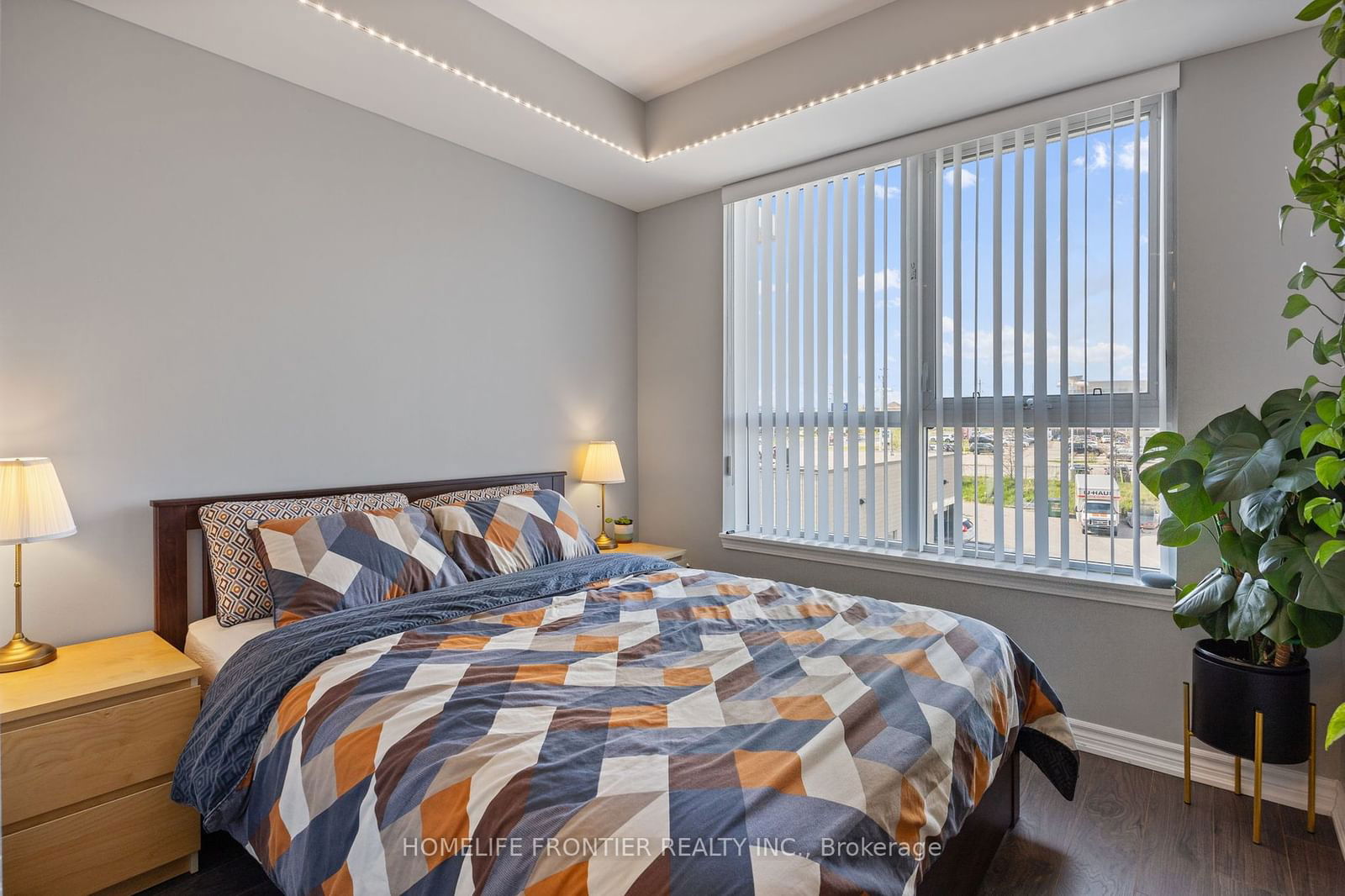 11611 Yonge St E, unit 229 for sale - image #20