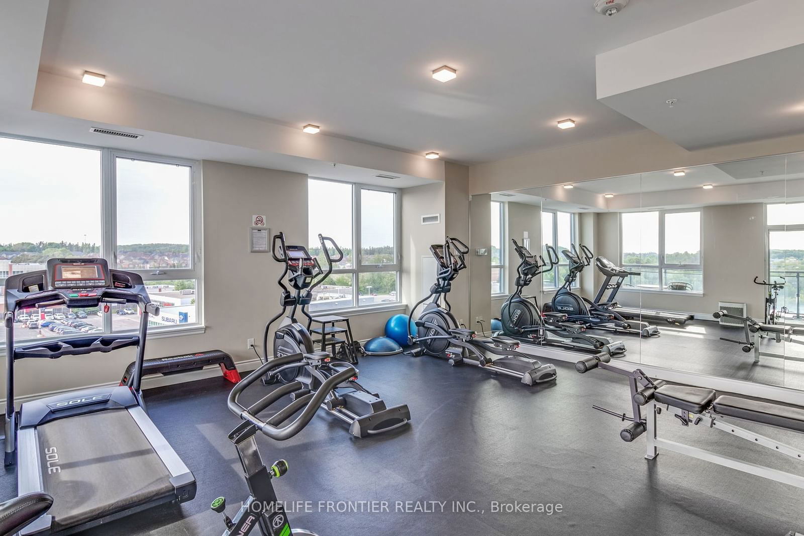 11611 Yonge St E, unit 229 for sale - image #31