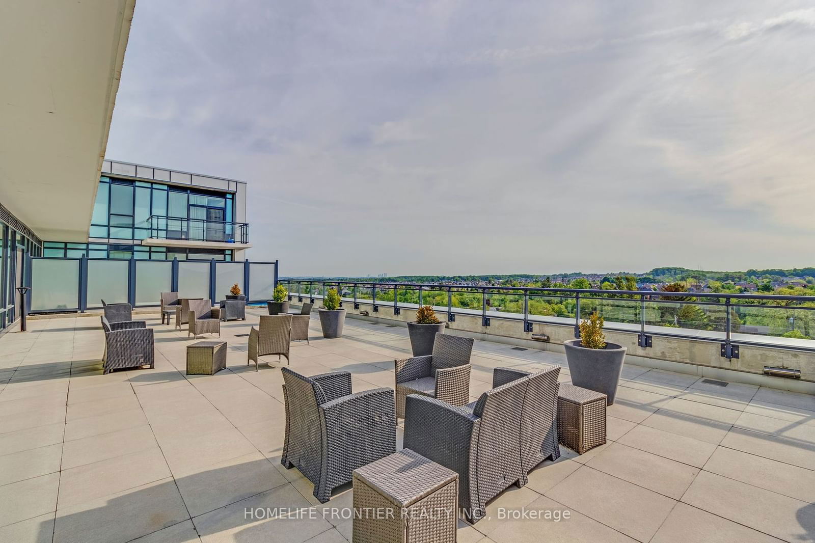 11611 Yonge St E, unit 229 for sale - image #36