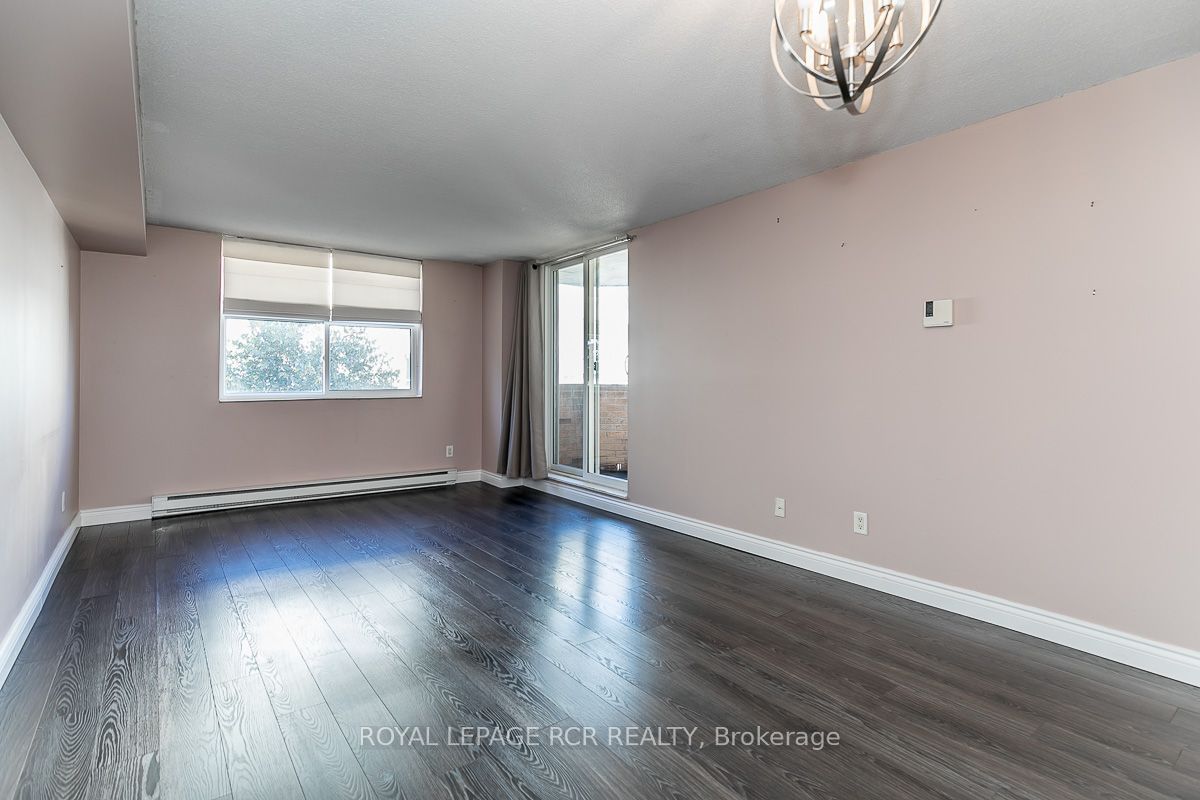 260 Davis Dr, unit 709 for sale - image #14