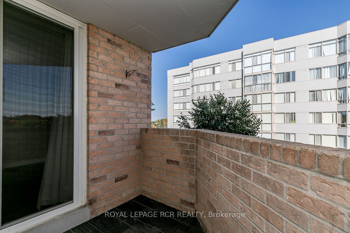 260 Davis Dr, unit 709 for sale - image #25