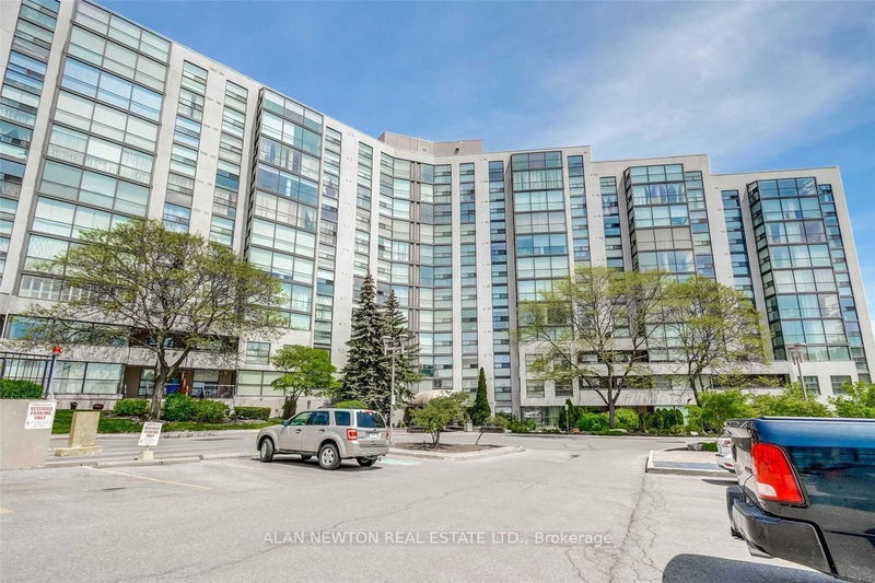 30 Harding Blvd W, unit 315 for sale