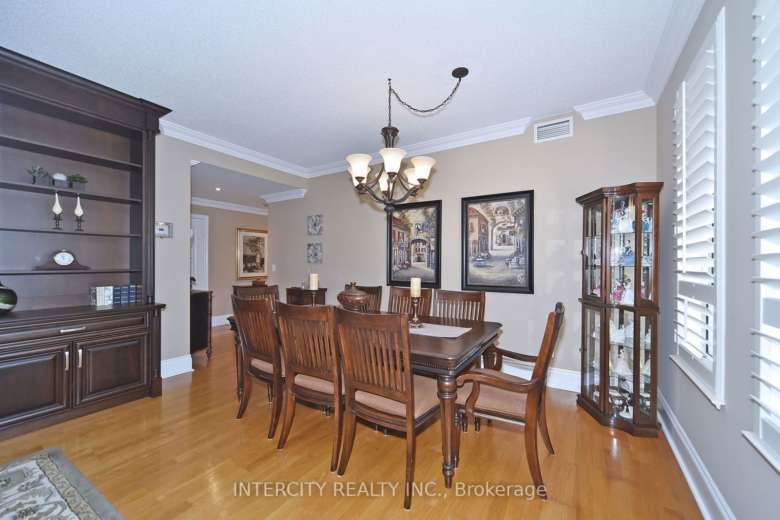 53 Woodbridge Ave, unit 219 for sale - image #13