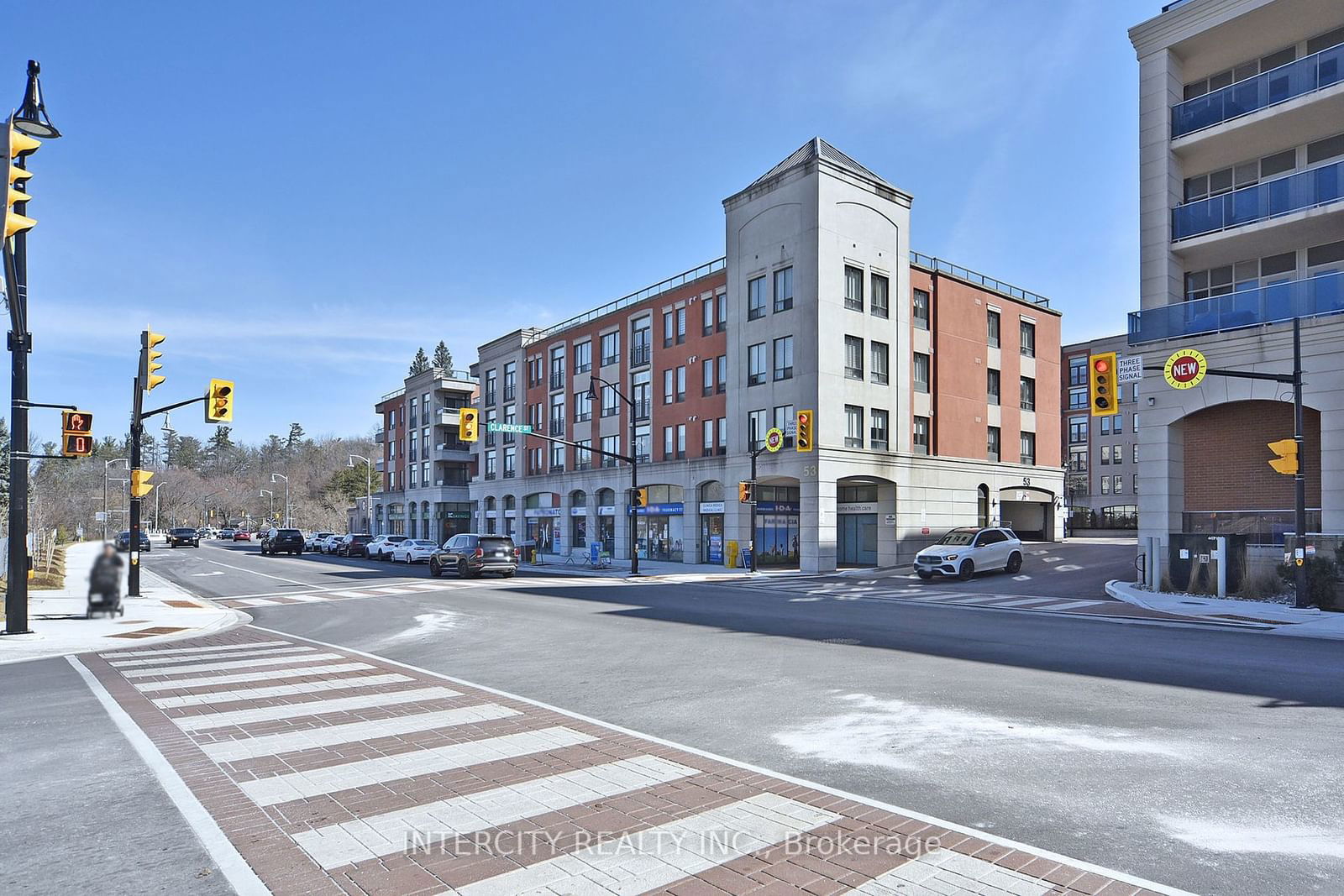 53 Woodbridge Ave, unit 219 for sale - image #2