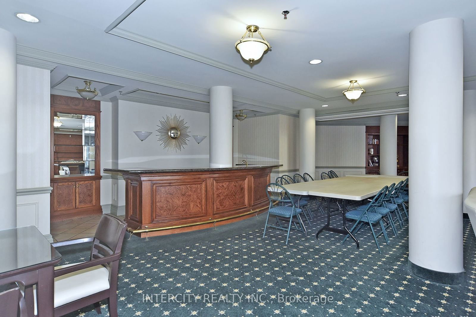 53 Woodbridge Ave, unit 219 for sale - image #32