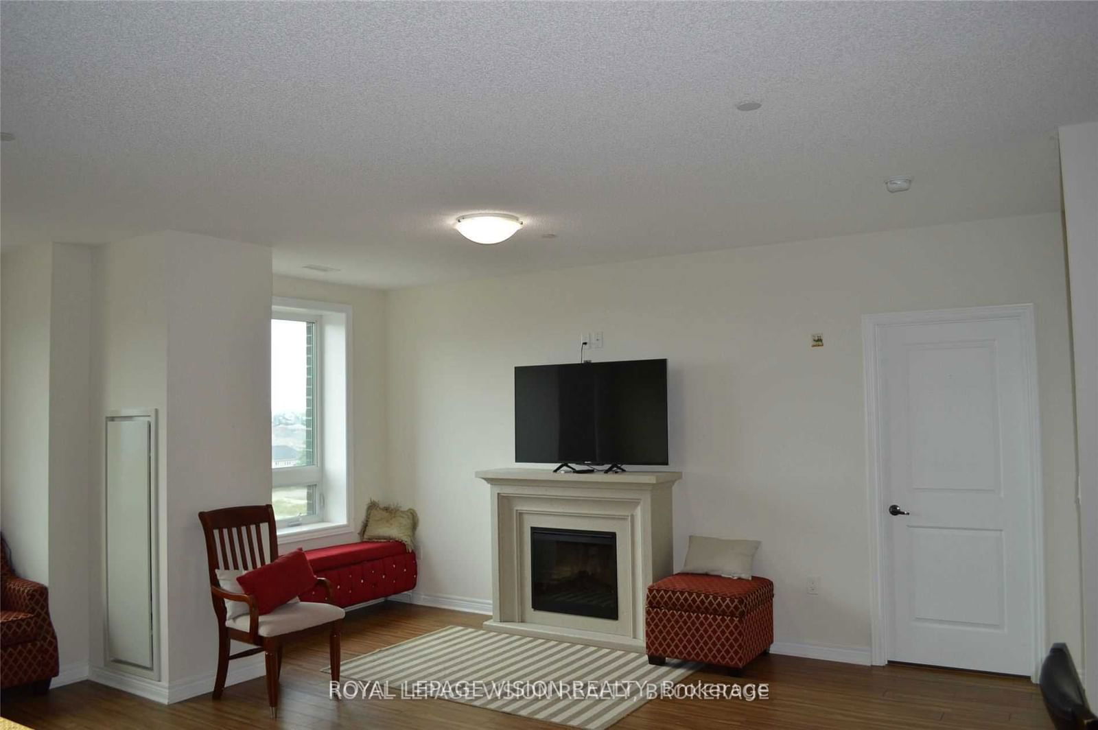 7400 Markham Rd, unit 605 for rent - image #4