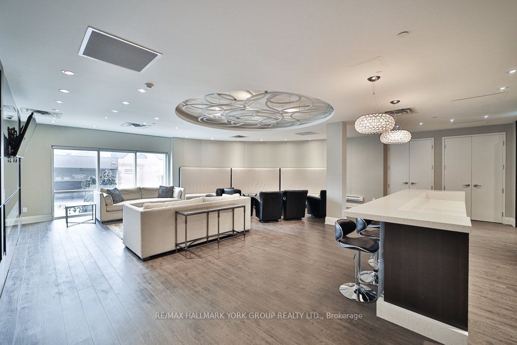 15277 Yonge St, unit 303 for sale - image #27