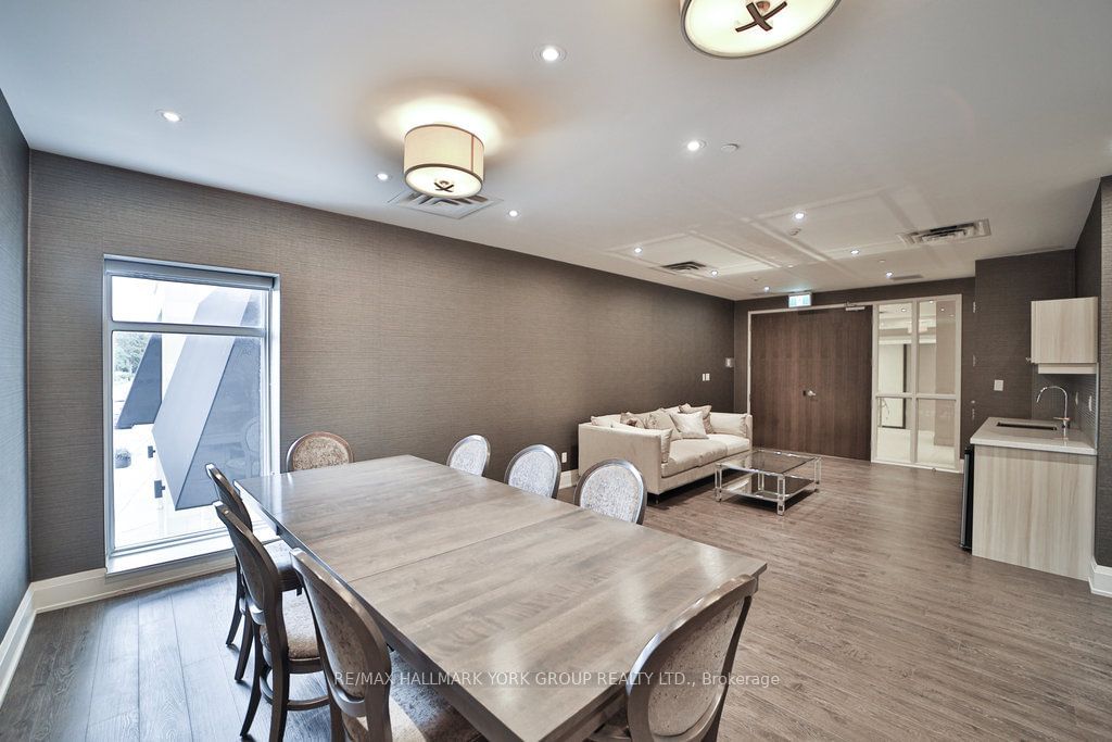 15277 Yonge St, unit 303 for sale - image #32