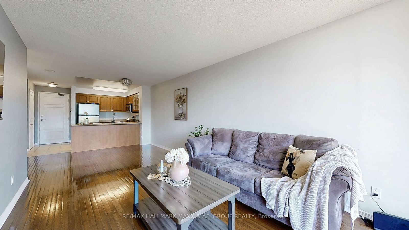 350 RED MAPLE Rd, unit LPH7 for sale - image #8