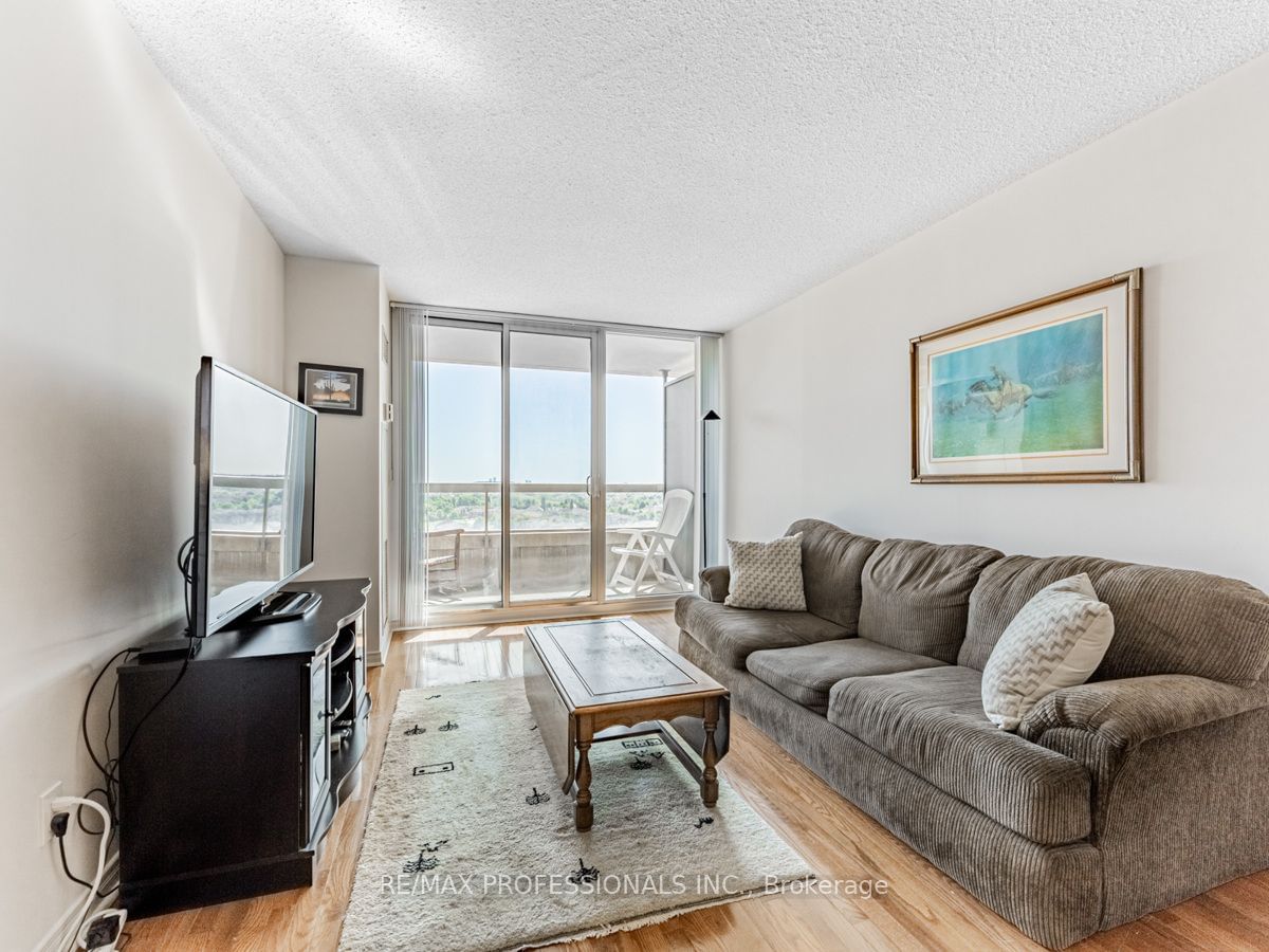 9 Northern Heights Dr, unit 1202 for sale - image #14