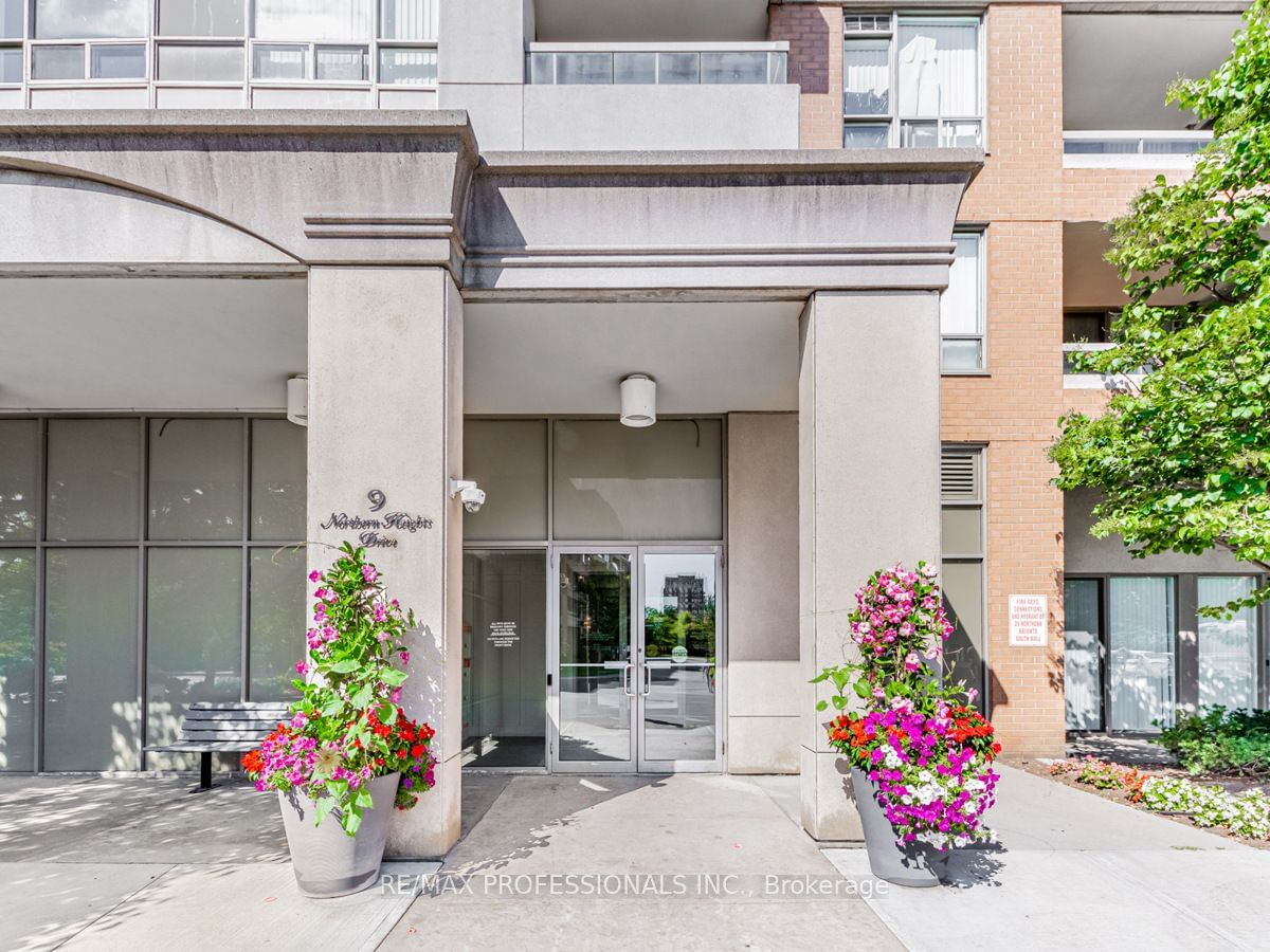 9 Northern Heights Dr, unit 1202 for sale - image #2