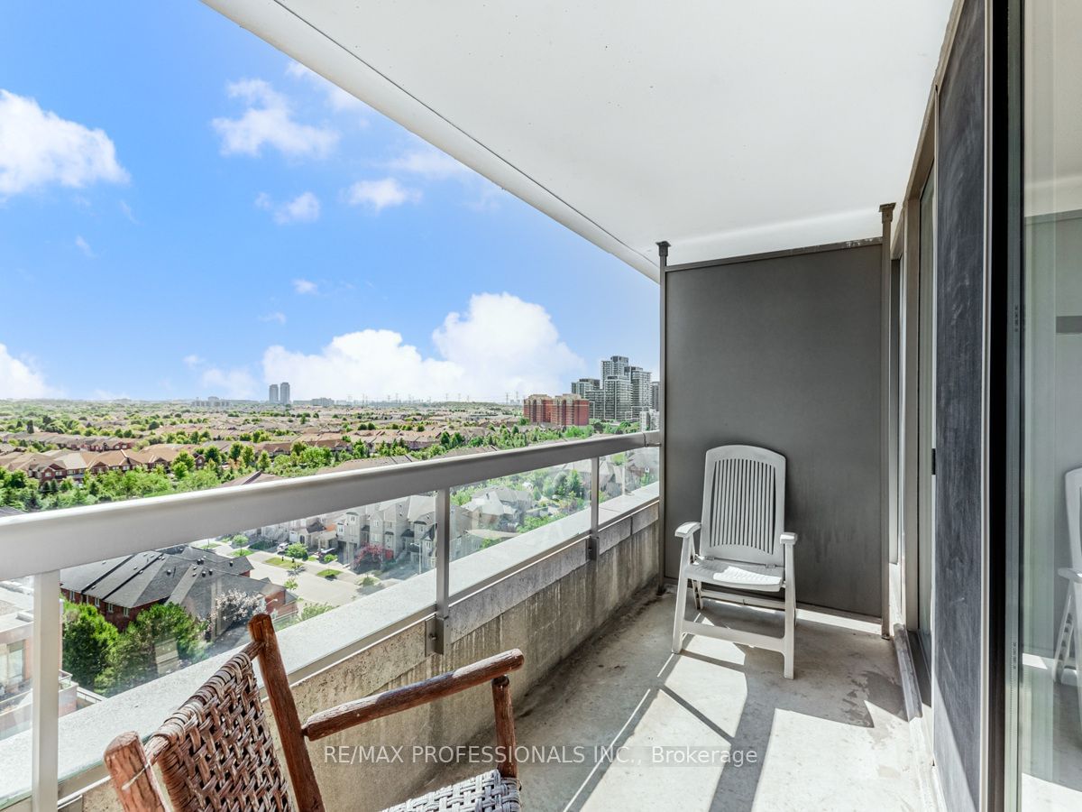 9 Northern Heights Dr, unit 1202 for sale - image #24