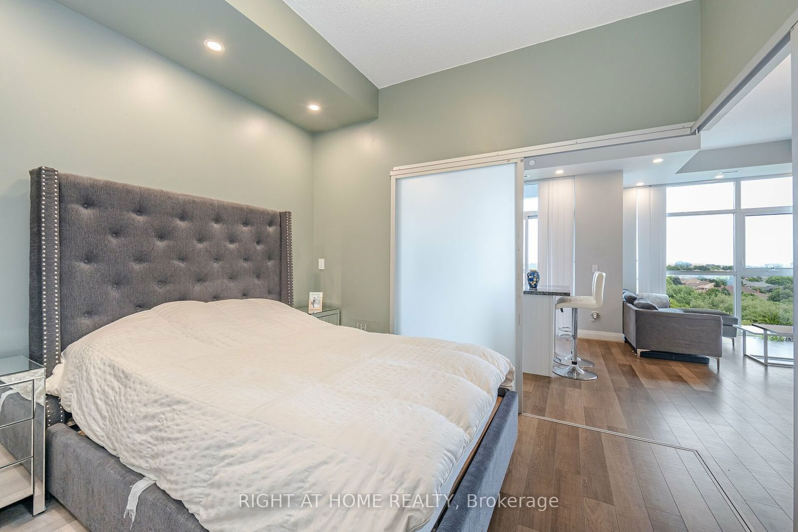 8763 Bayview Ave, unit 727 for sale - image #18