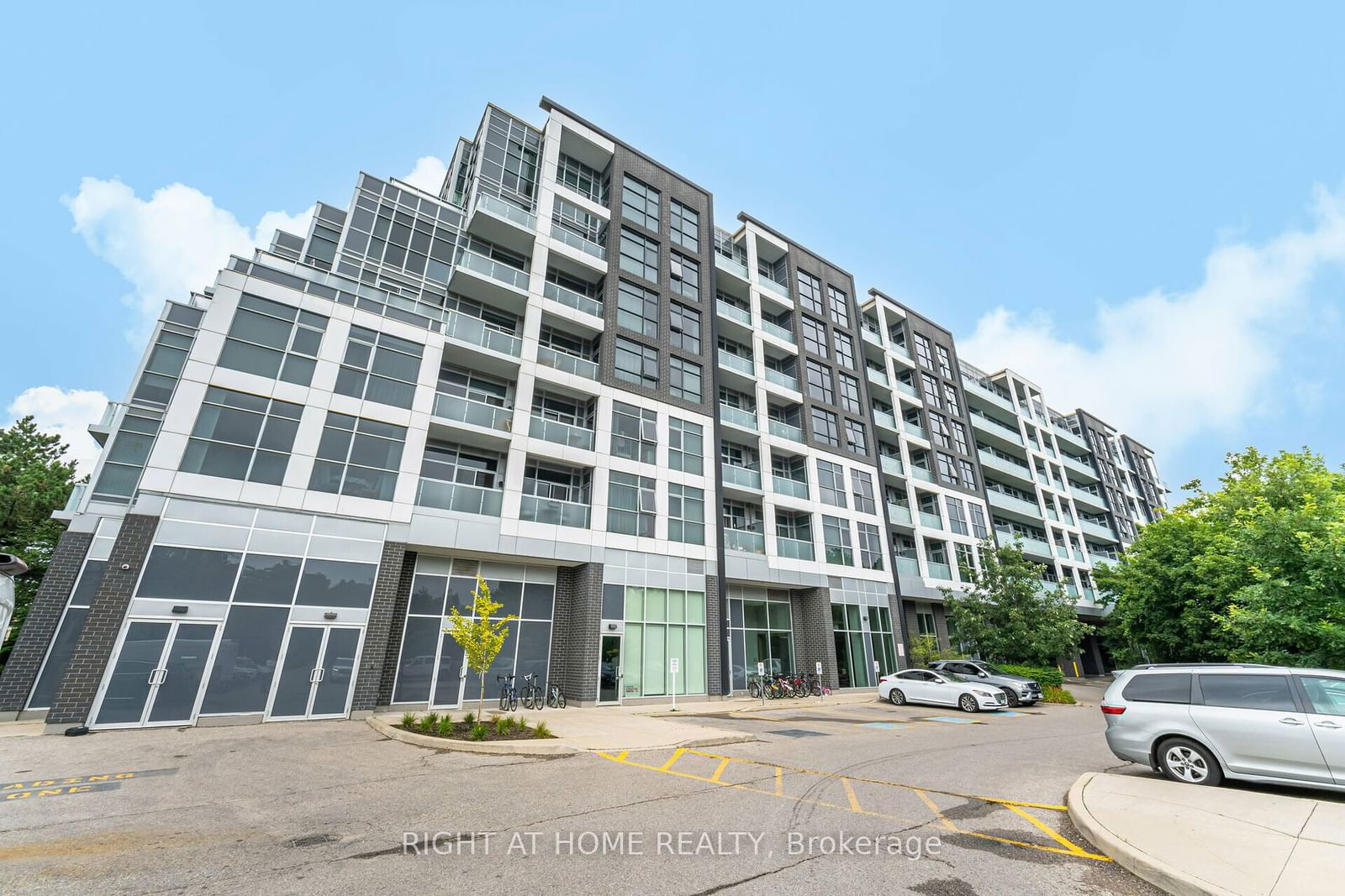 8763 Bayview Ave, unit 727 for sale - image #31